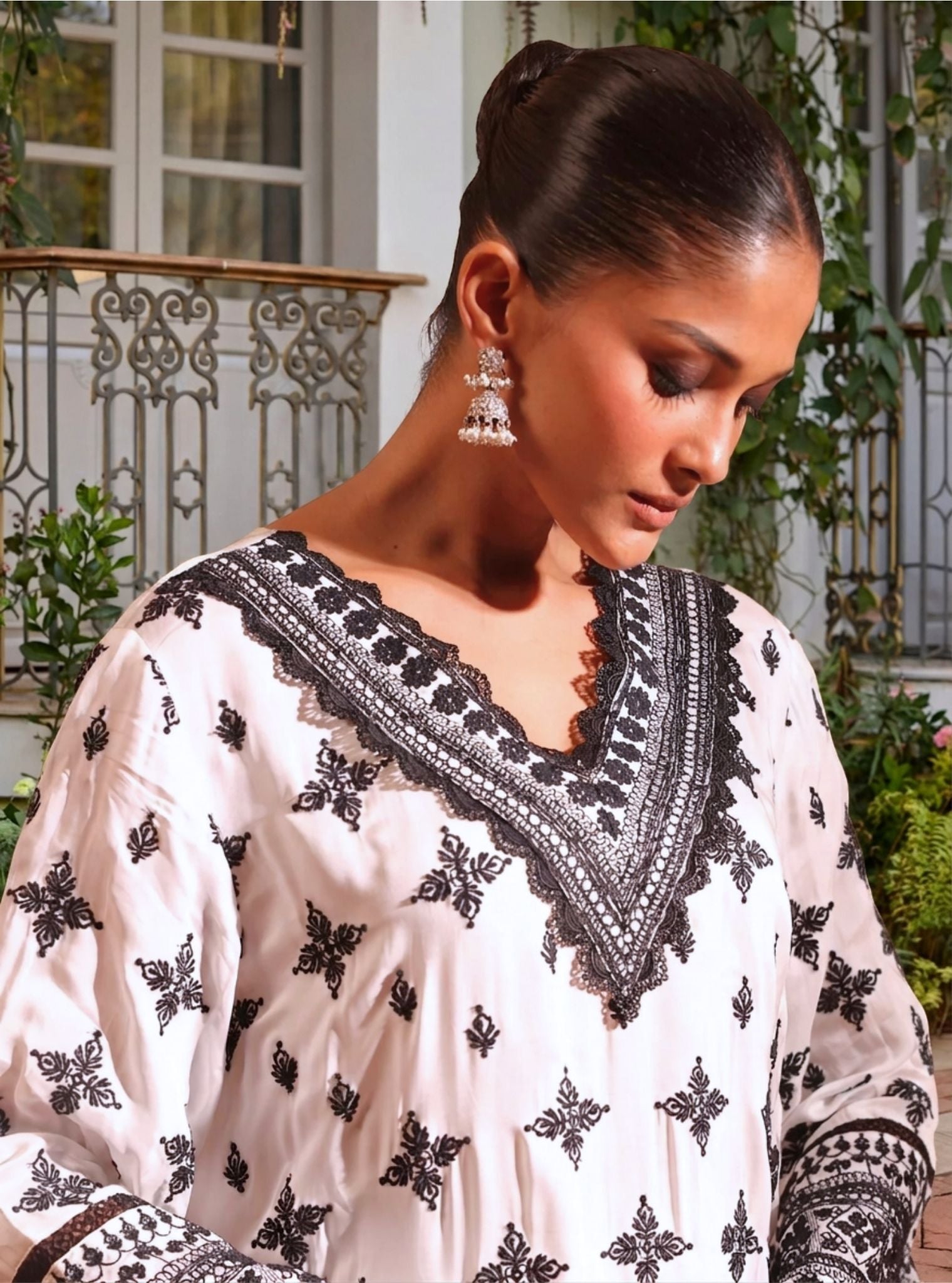 Anni Cupro Satin Off White Kurta Set