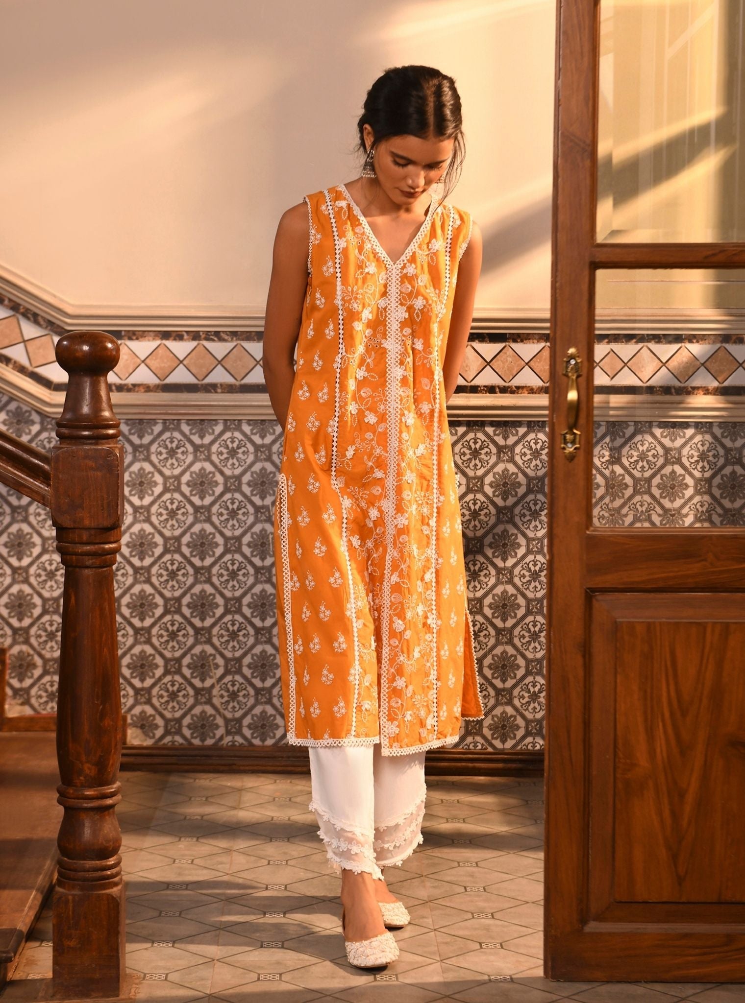 Mulmul Cotton Ensi Orange Kurta With Mulmul Cotton Round Hem Organza Panel White Pant