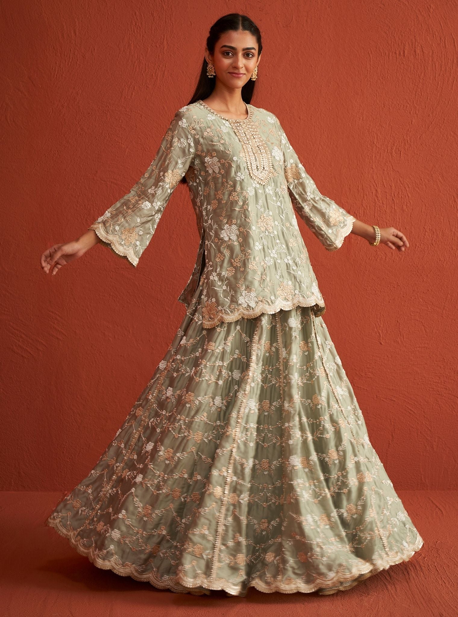 Mulmul Organza Satin Fitoor Sage Green Kurta With Mulmul Organza Satin Fitoor Sage Green Lehenga