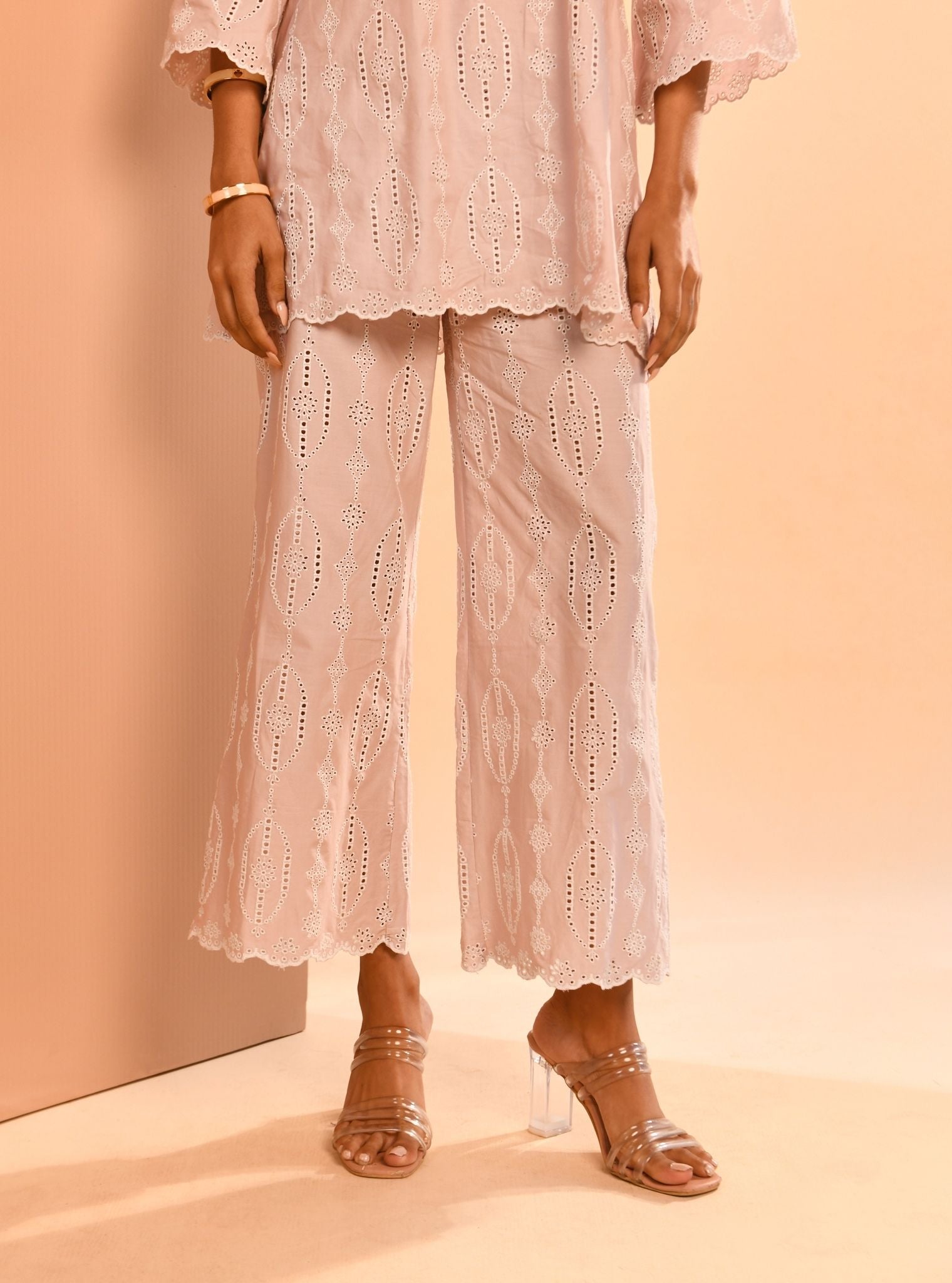 Mulmul Cotton Reeve Dusty Pink Top With Mulmul Cotton Reeve Dusty Pink Pant