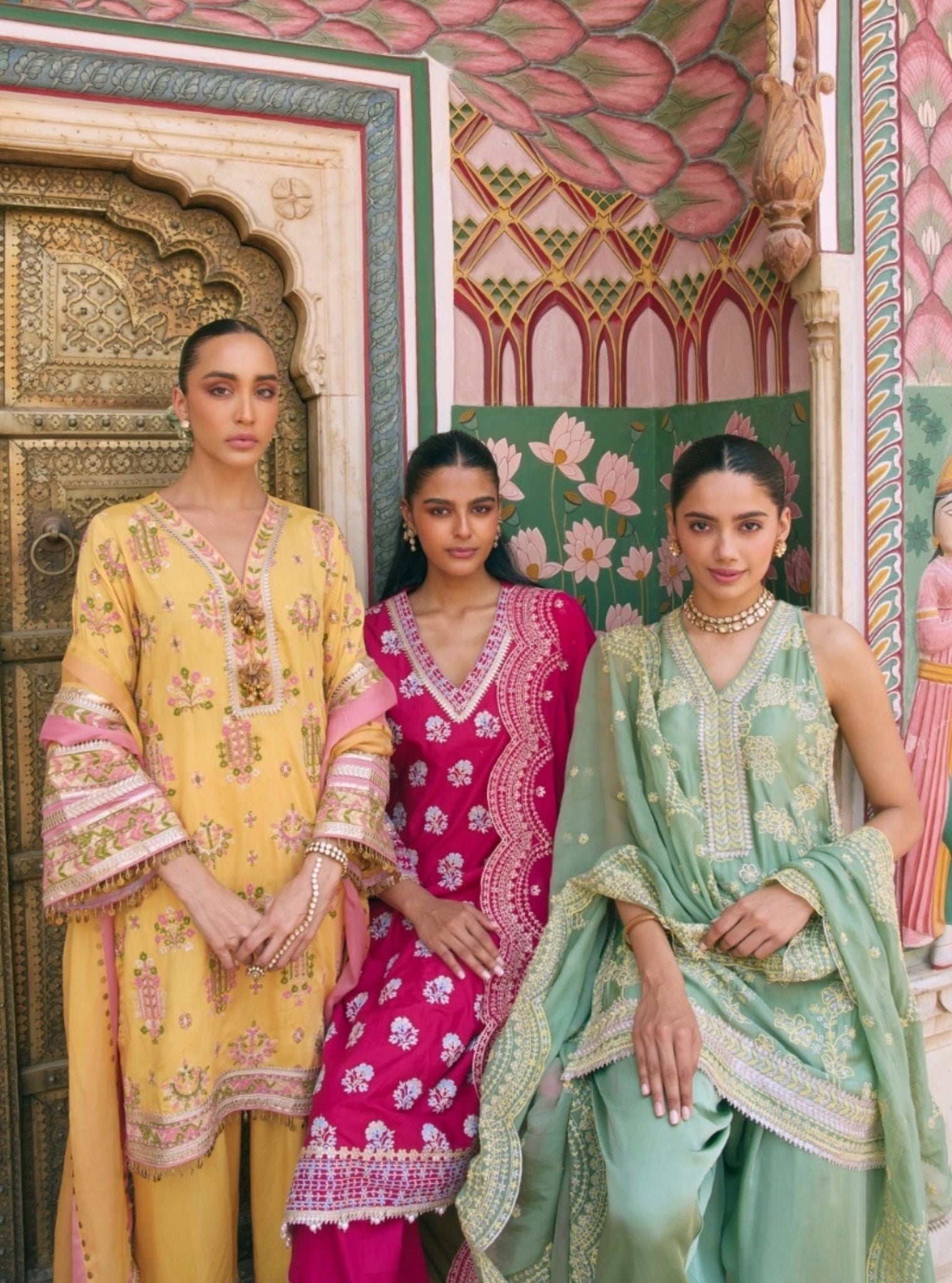 Mulmul Organza Jivara Sage Green Dupatta