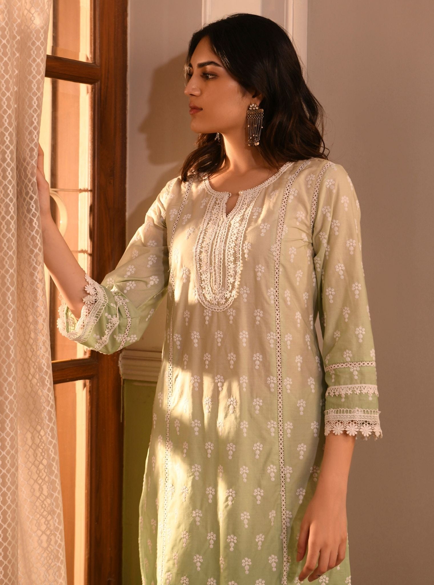 Mulmul Cotton Yami Green Kurta With Mulmul Cotton Yami Green Pant