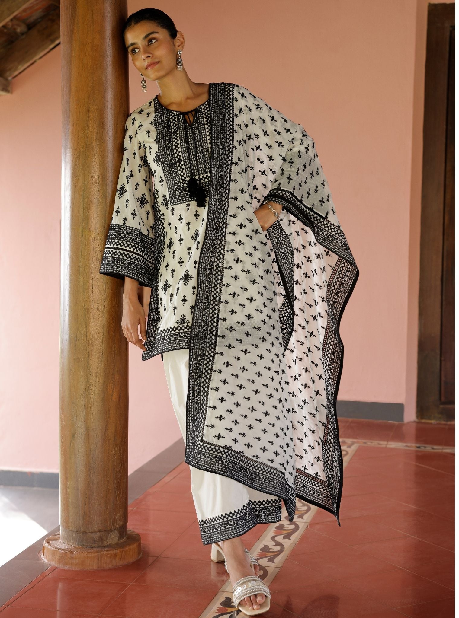 Sree Supima Cotton Off White Kurta With Farshi Salwar