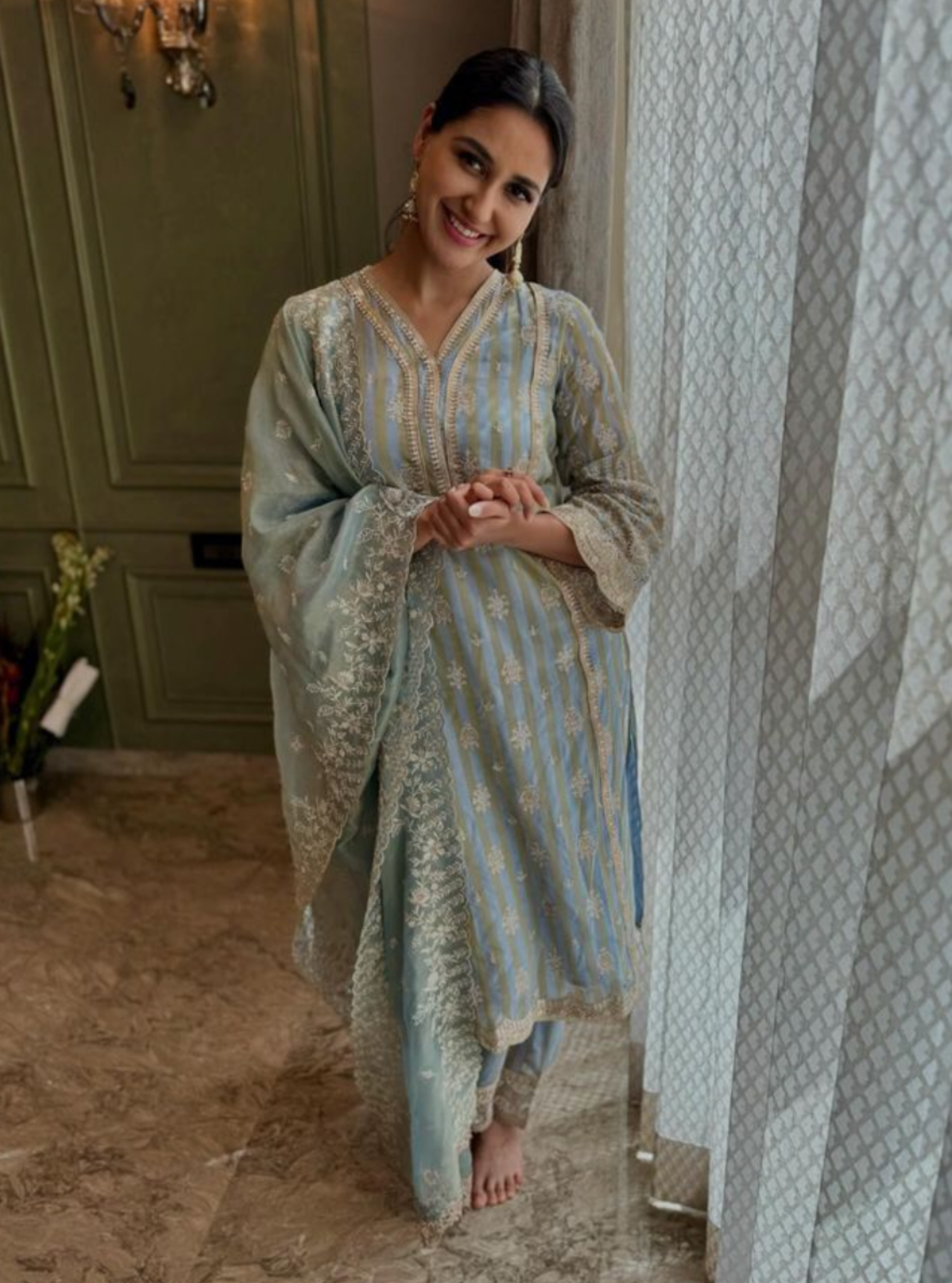 Mulmul Banarsi Hayden Blue Kurta With Mulmul Banarsi Hayden Blue Pant