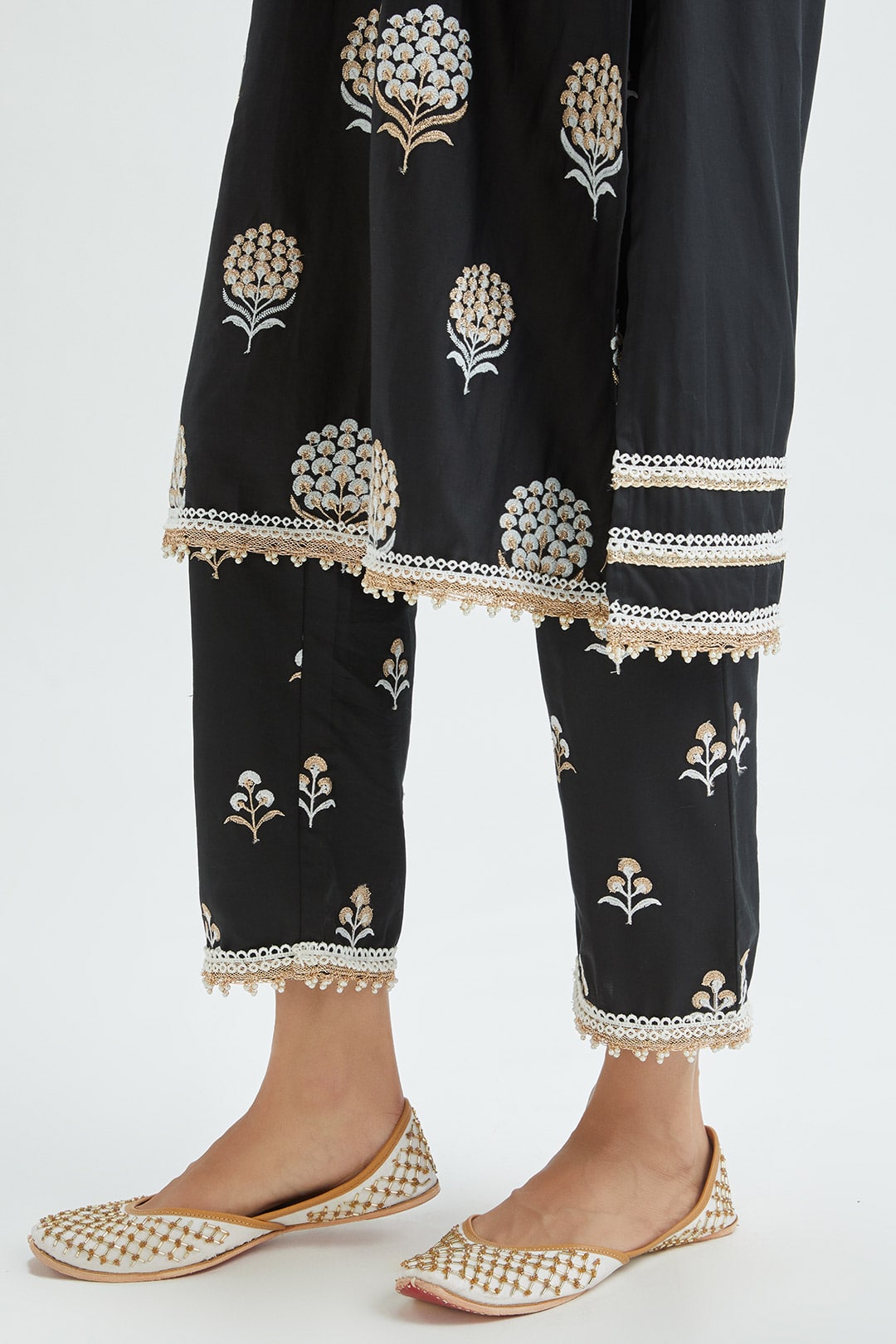Amira Pant BLACK