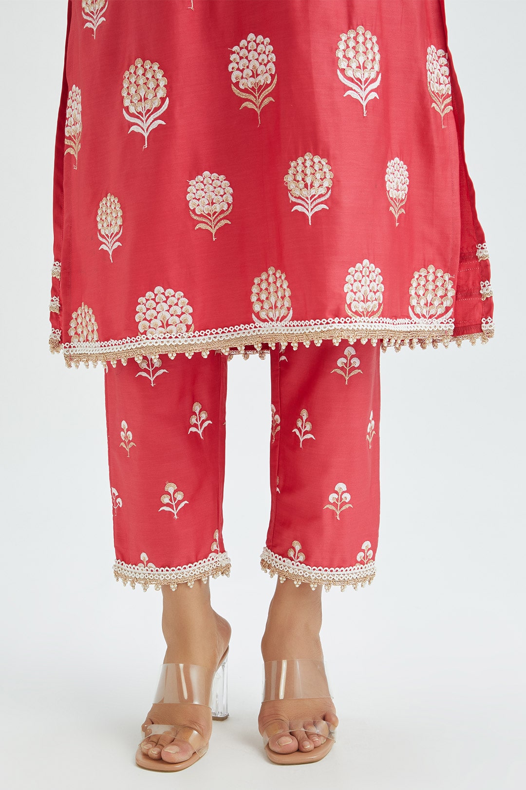 Amira Pant RED