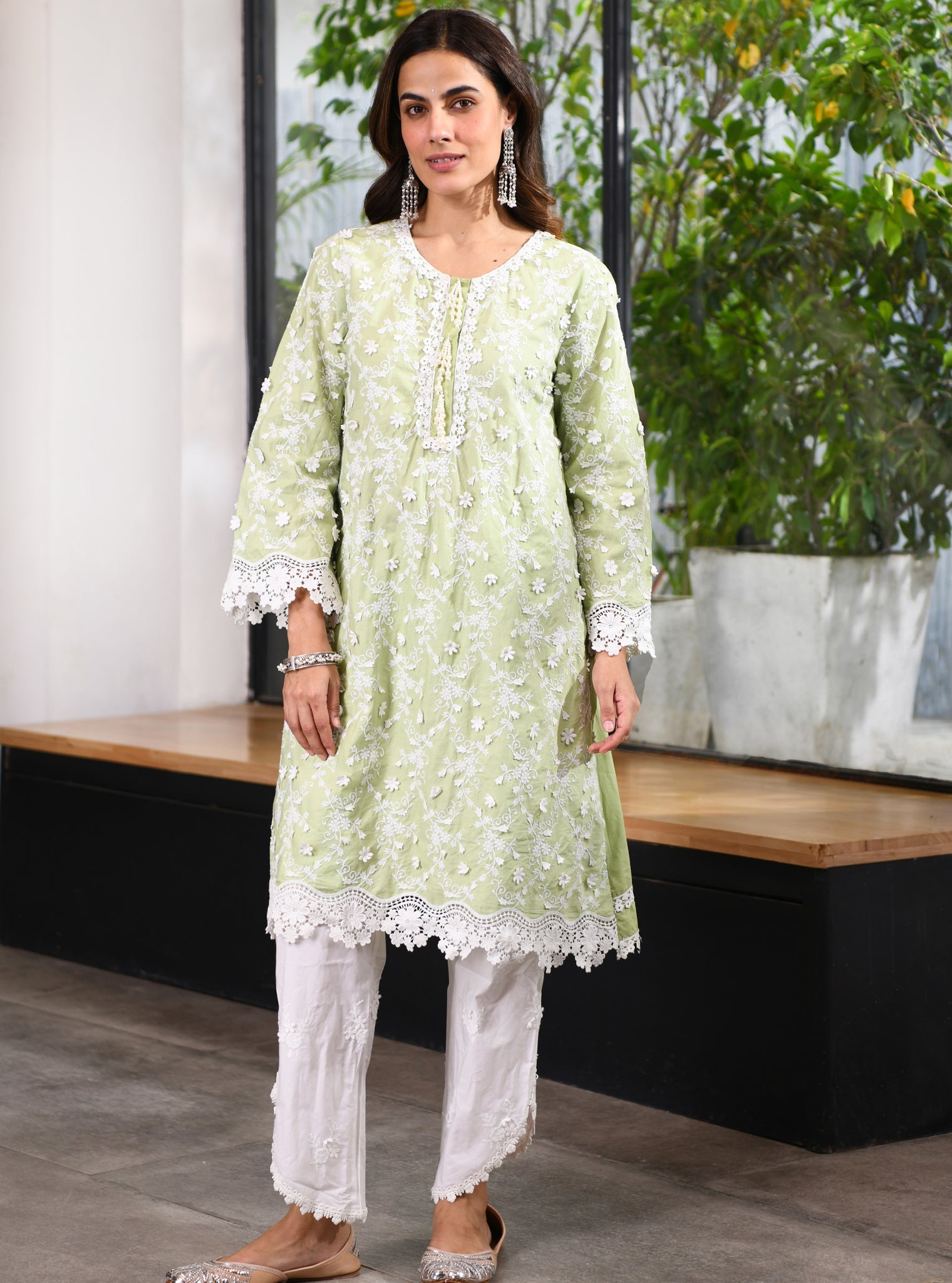 Mulmul Cotton BayBreeze Green Kurta With Mulmul Cotton Emb Rounded Hem White Pant
