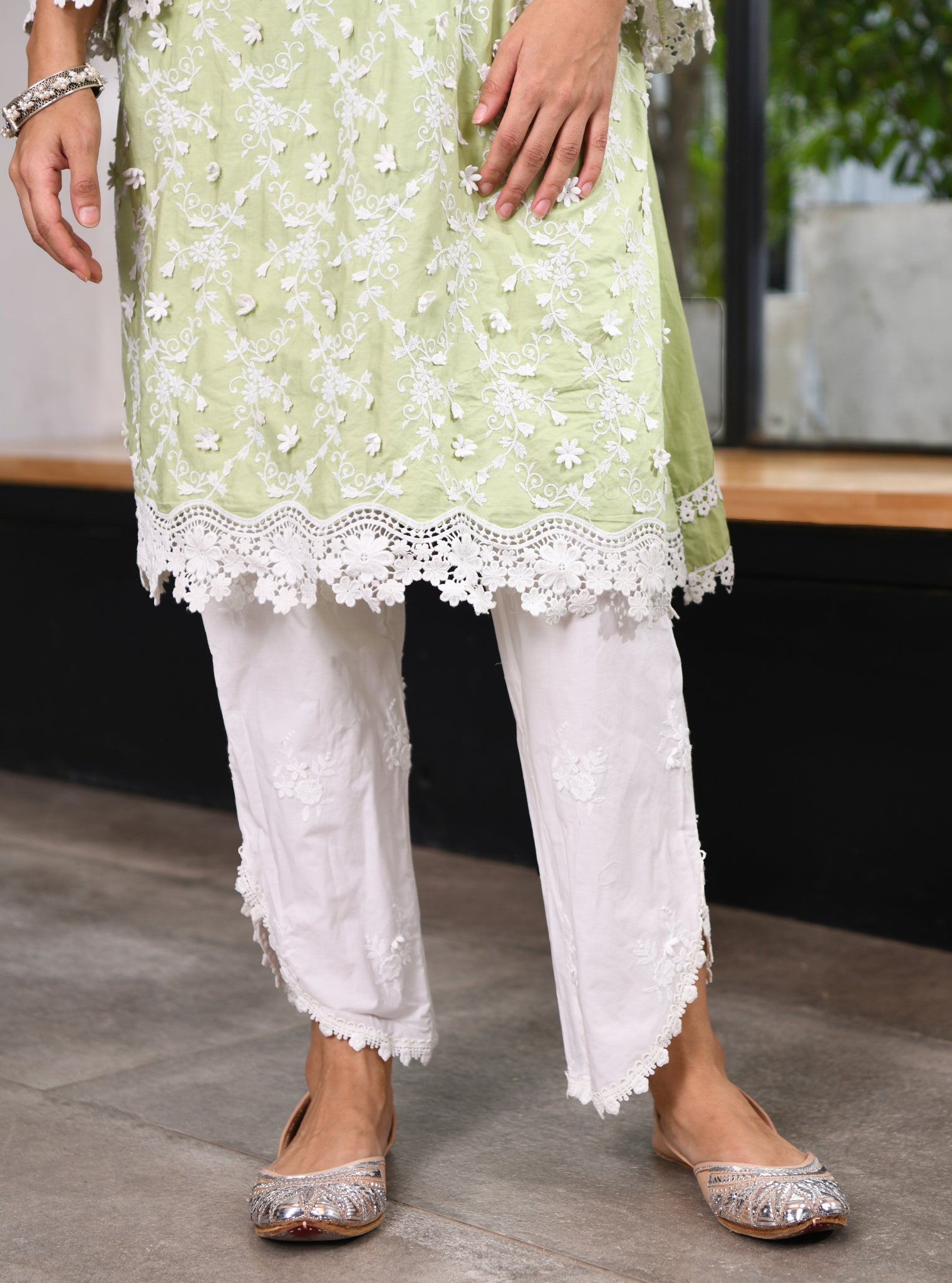 Mulmul Cotton BayBreeze Green Kurta With Mulmul Cotton Emb Rounded Hem White Pant