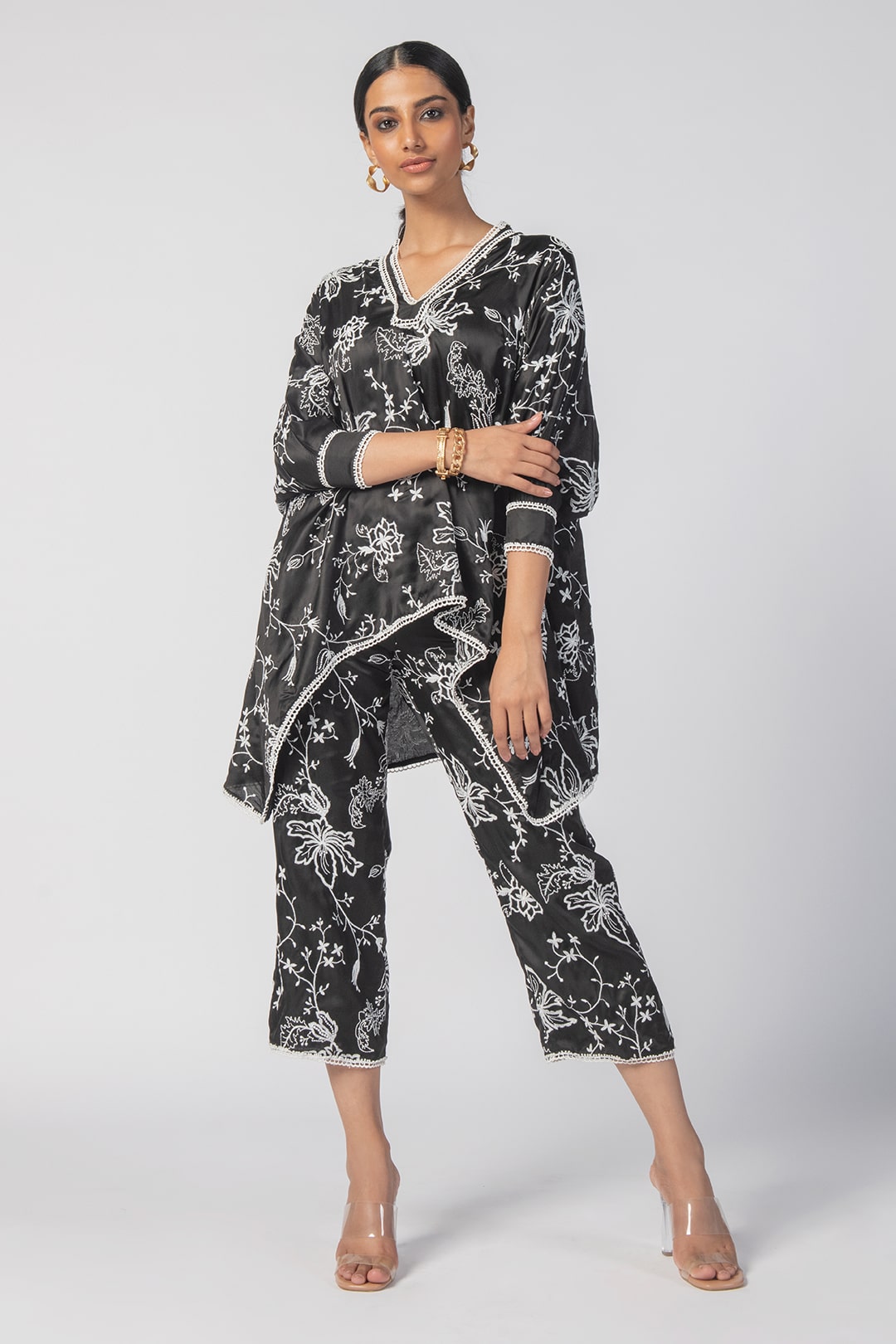 Mulmul Cupro Lonain Black Top