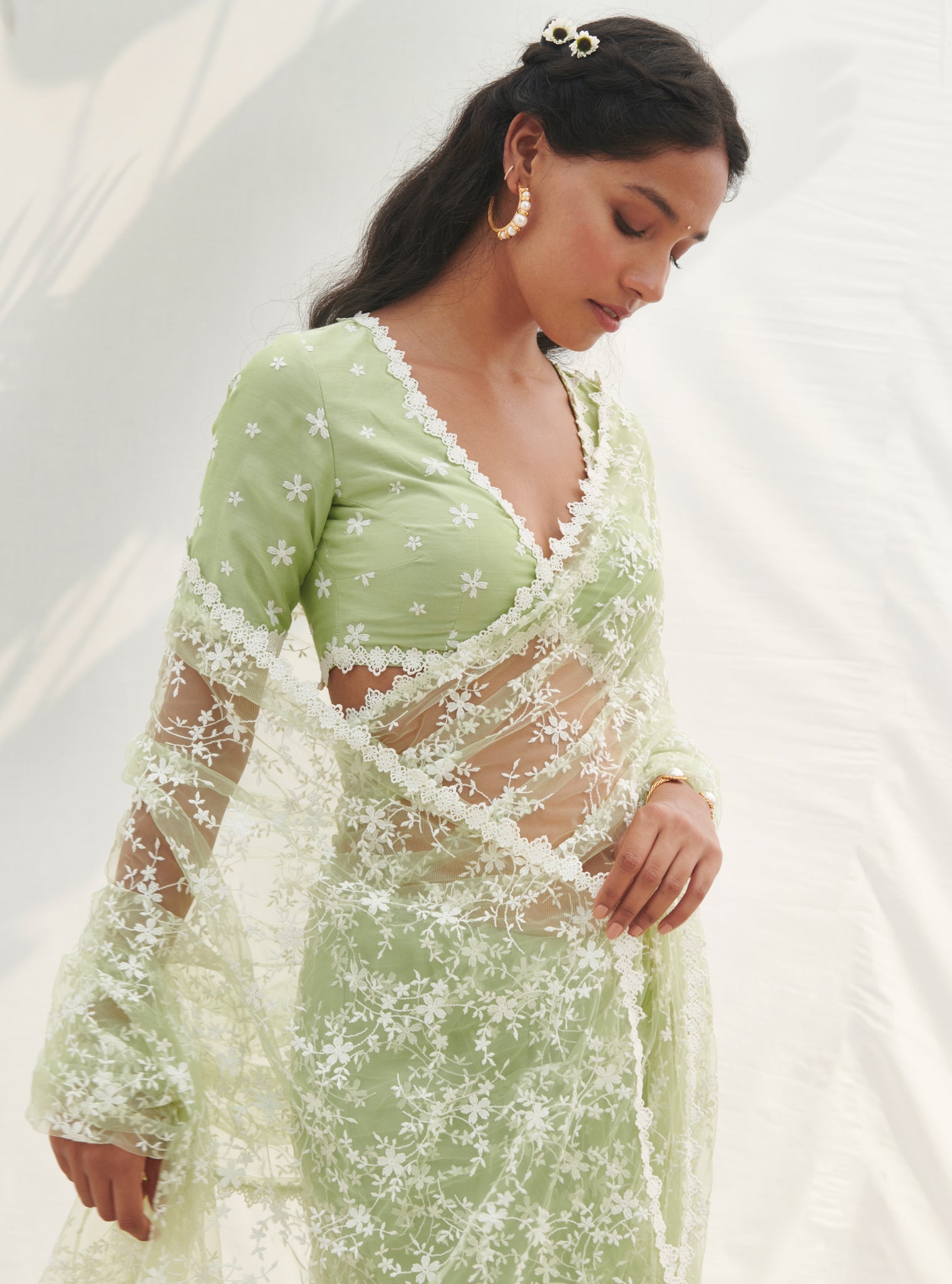 Mayna Net Green Saree