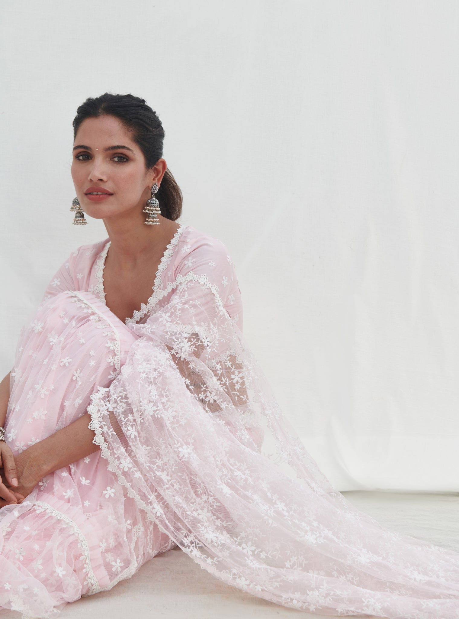 Mayna Net Pink Saree