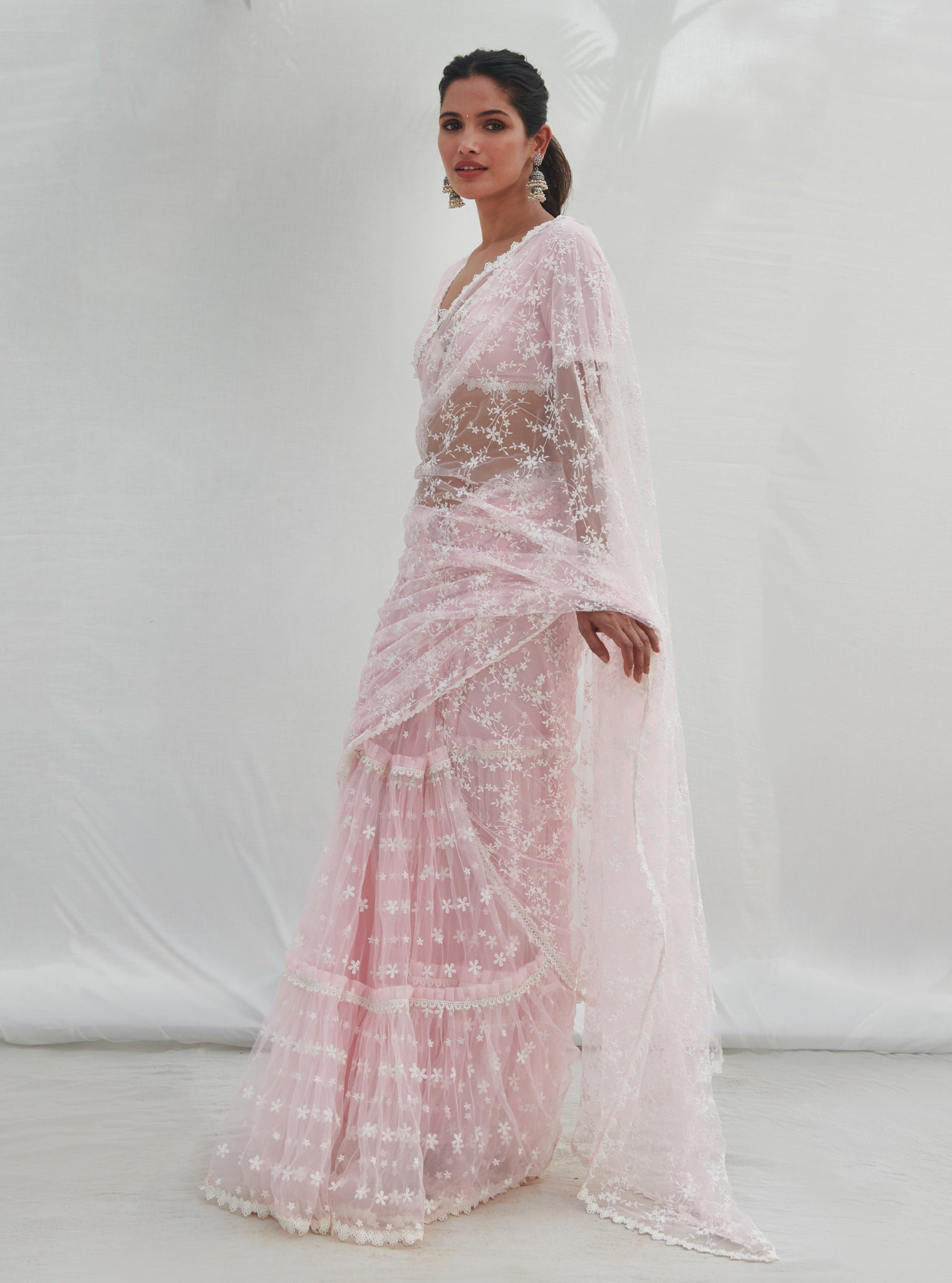 Mayna Net Pink Saree