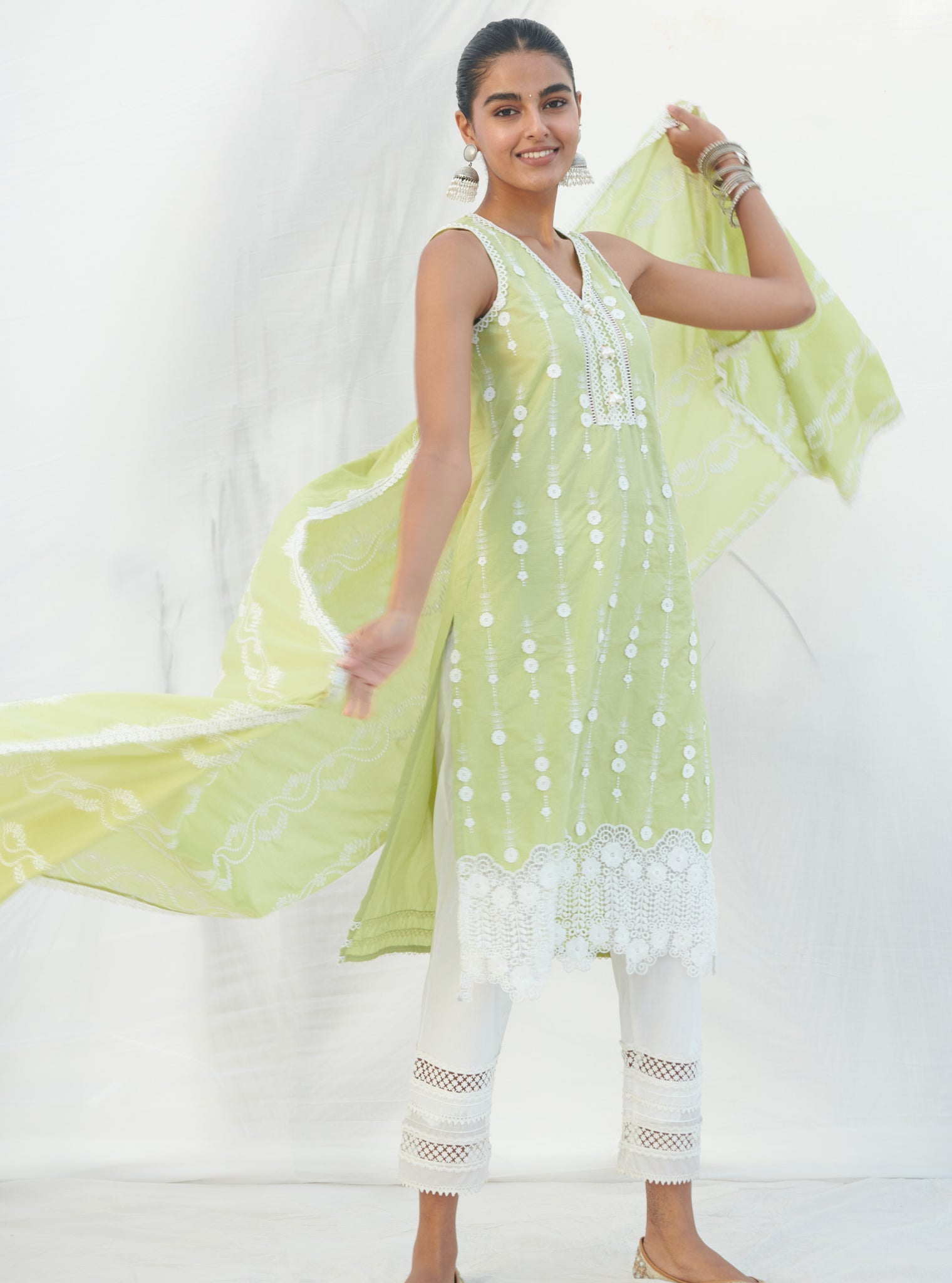 Mulmul Supima Cotton Anashi Lime Dupatta