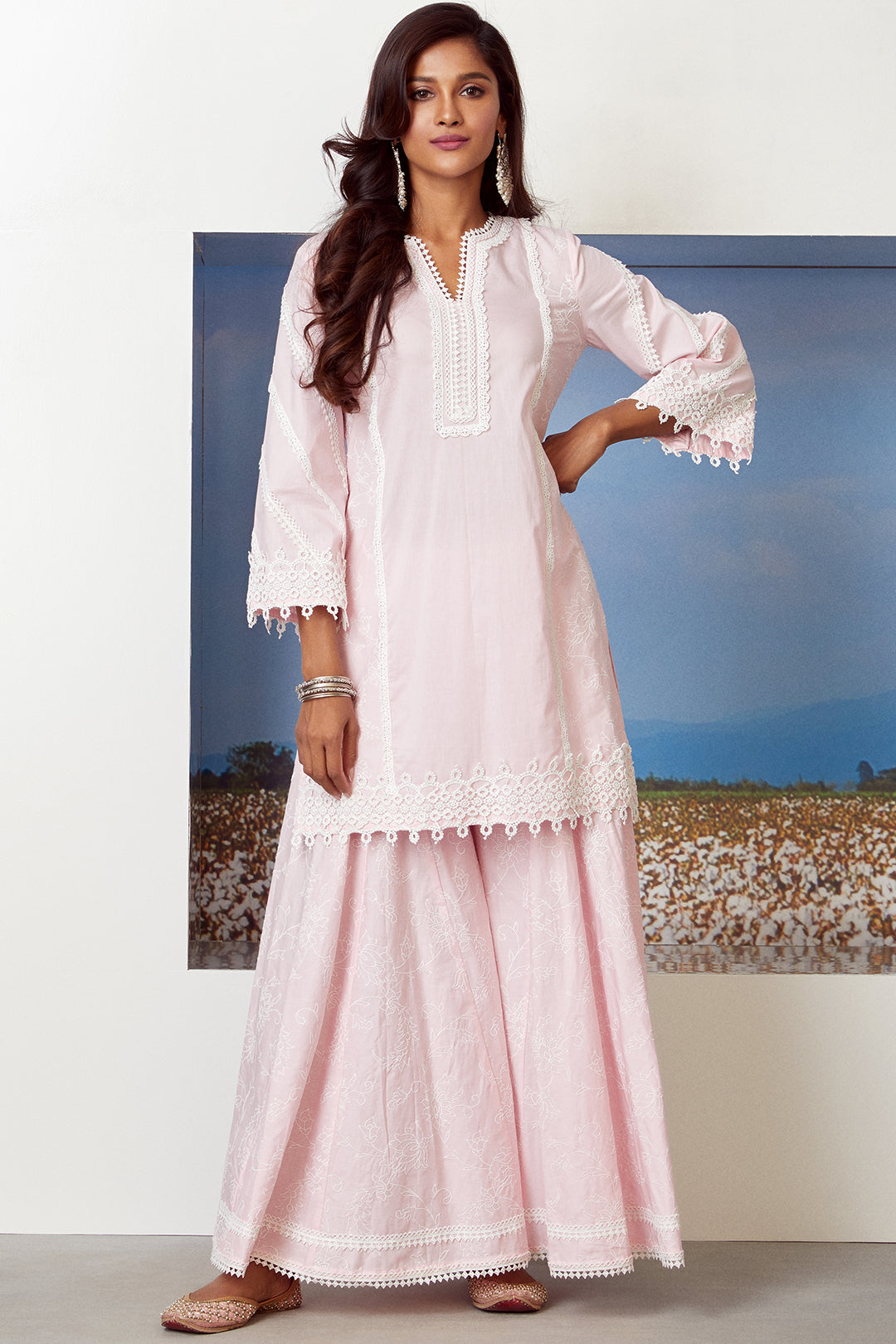 REVERIE KURTA