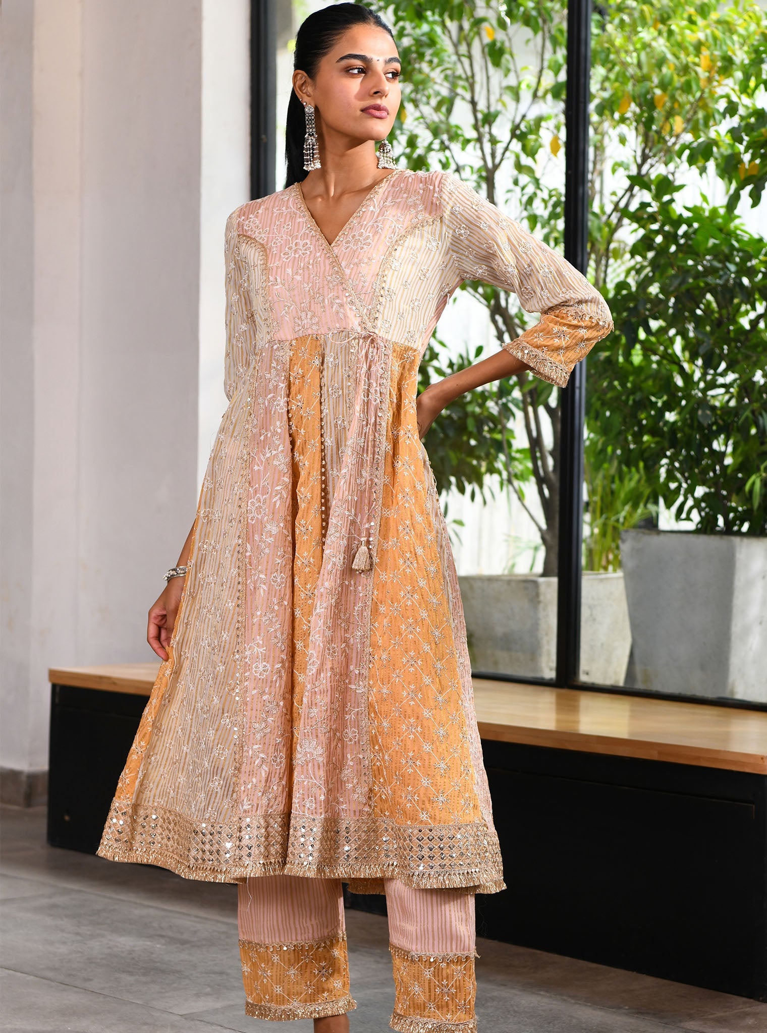 Mulmul Banarsi Sailsbury Off White Anarkali Kurta