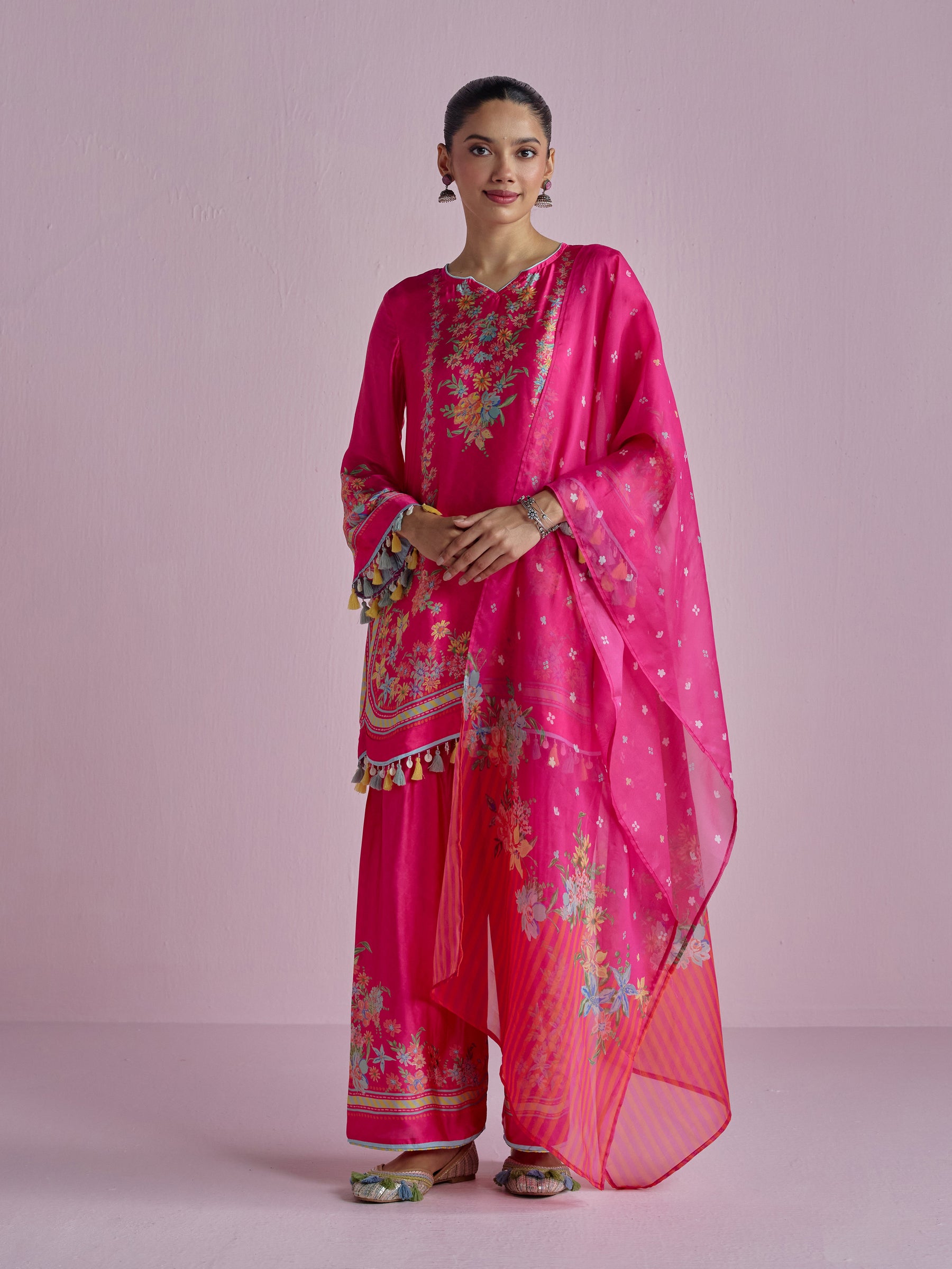 Zivae Cupro Satin Printed Fuchsia Kurta Set