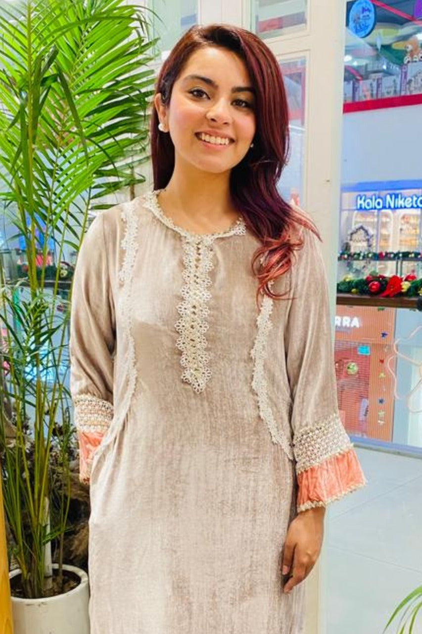 Makhmal Birch Grey Kurta With Makhmal Birch Pink Pyajama