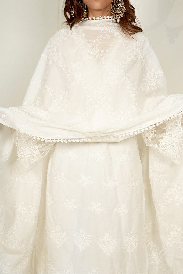 Diamond Embroidered Dupatta (WHITE)