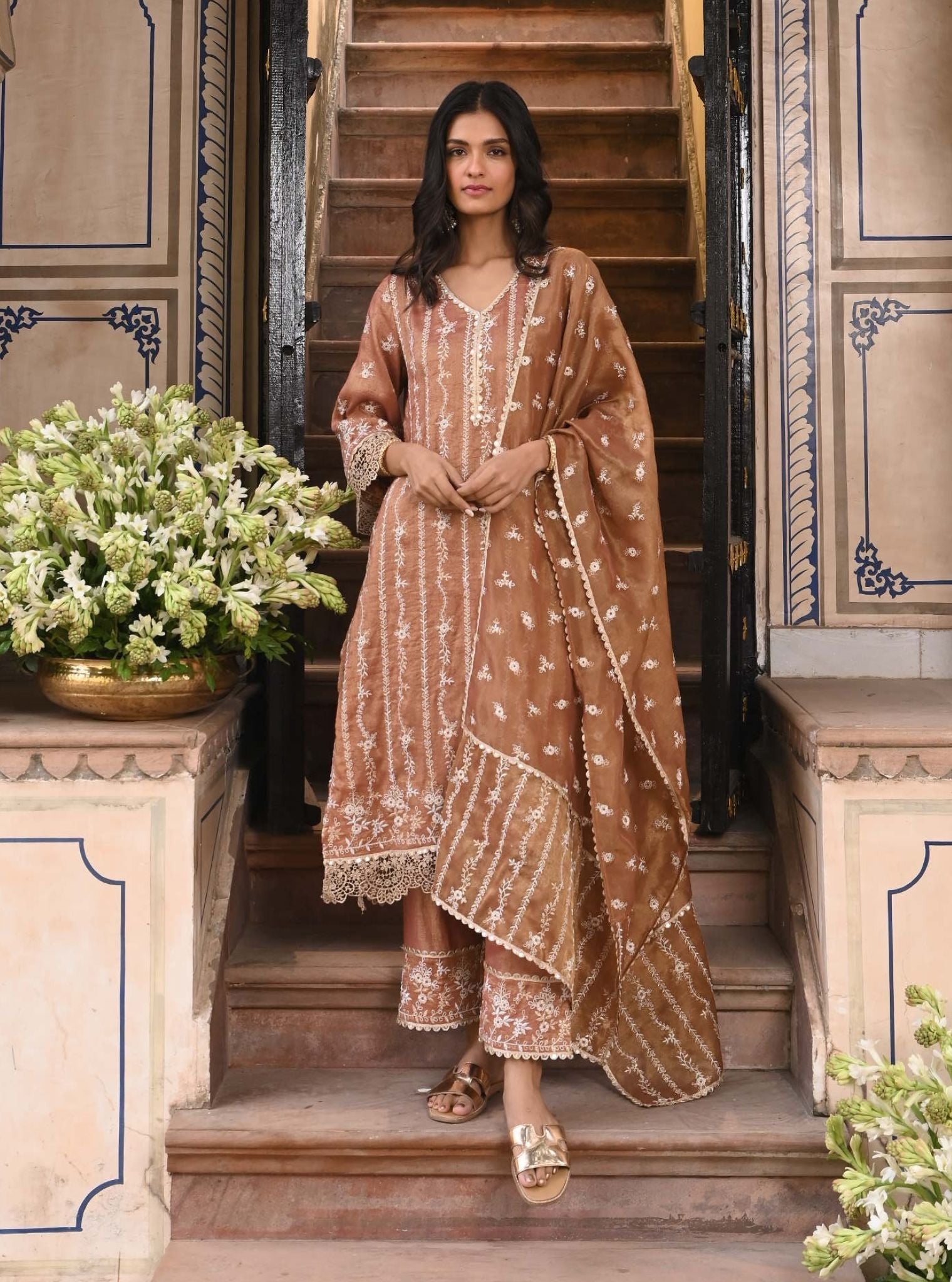 Mulmul Luxe Tissue Satin Chaleya Old Rose Kurta with Mulmul Tissue Satin Chaleya Old Rose Pant