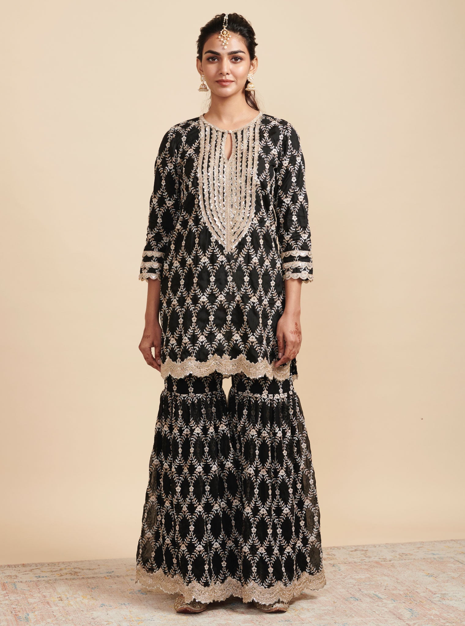 Mulmul Silk Kajra Black Short Kurta With Mulmul Organza Kajra Black Garara