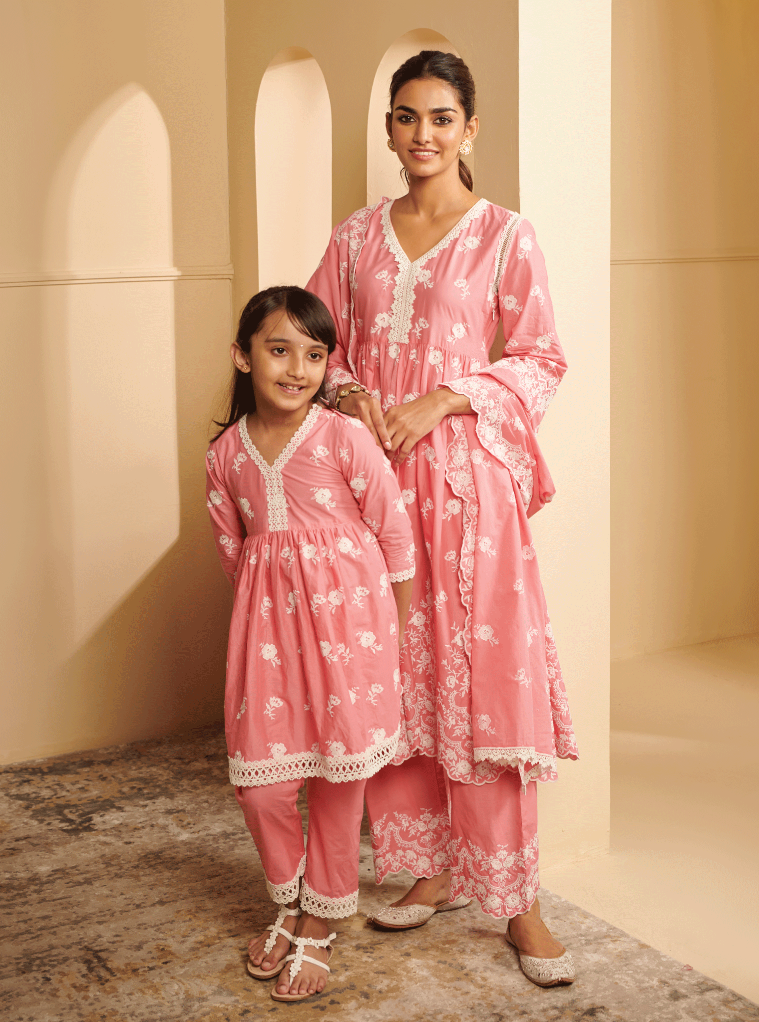 Mulmul Cotton Zuari Pink Kurta With Zuari Pink Pant