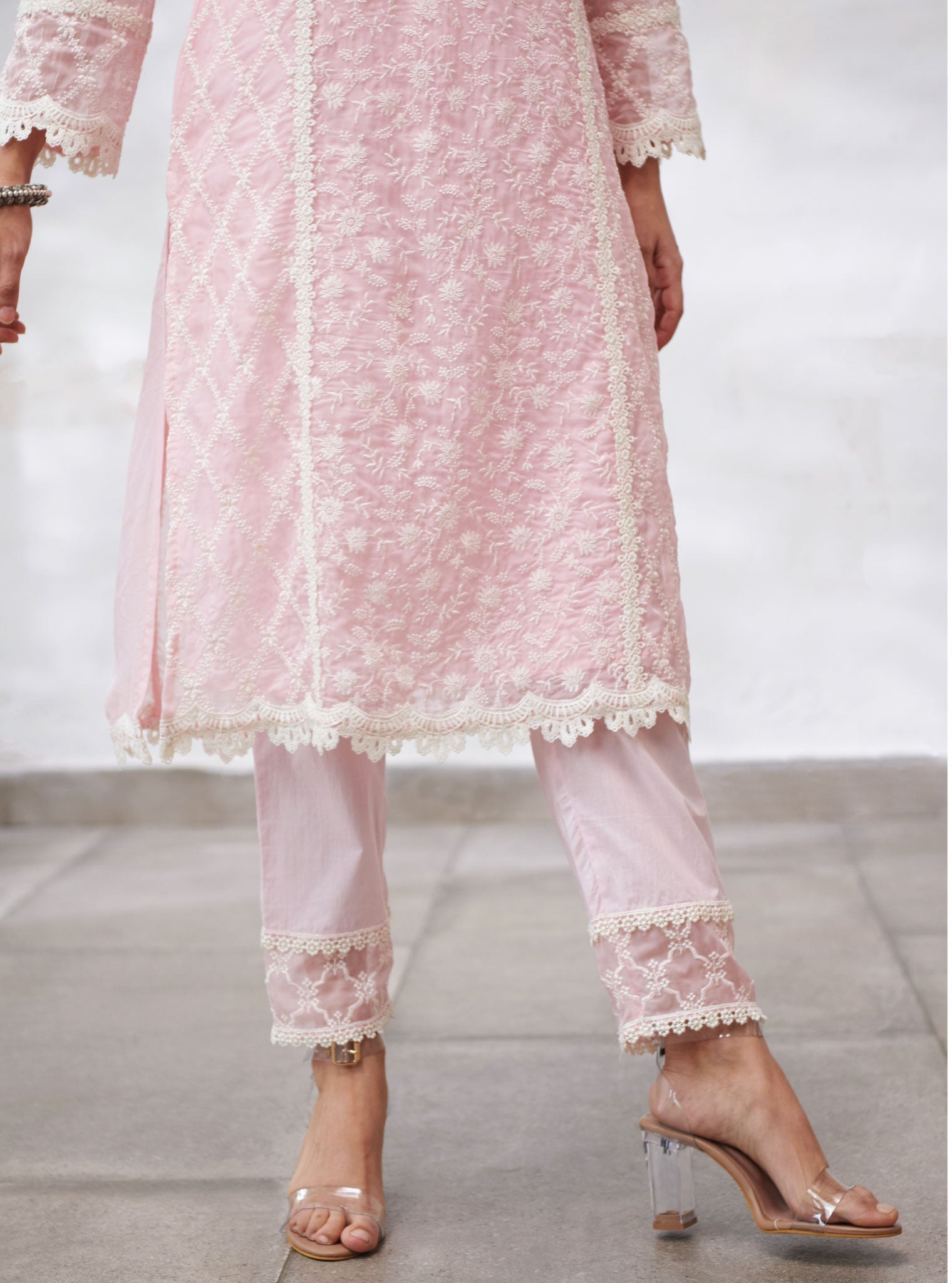 Mulmul Organza Sunderland Pink Kurta With Cotton Sunderland Pink Pant