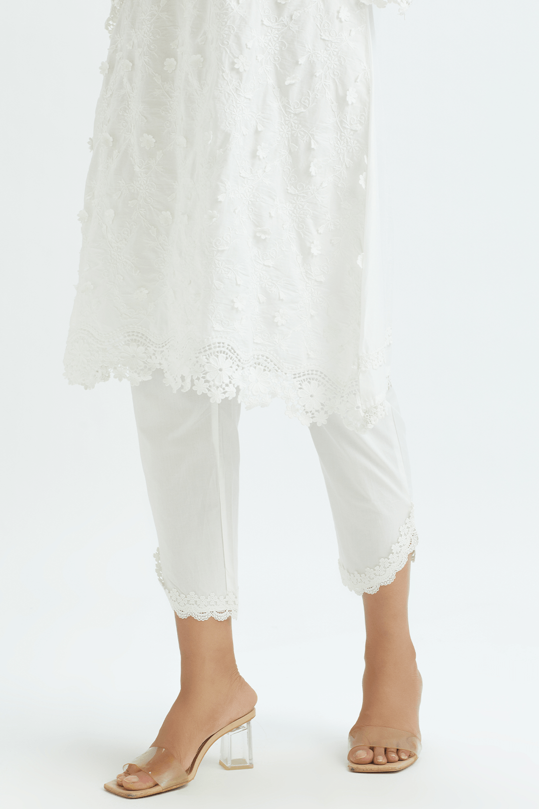 Mulmul Cotton BayBreeze White Kurta With Rounded Hem Pyajama White