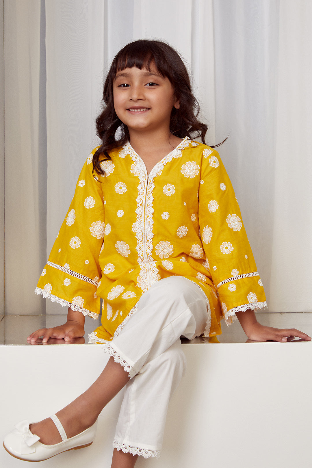 Mulmul Cotton Bloom Kurta With Bloom Pant