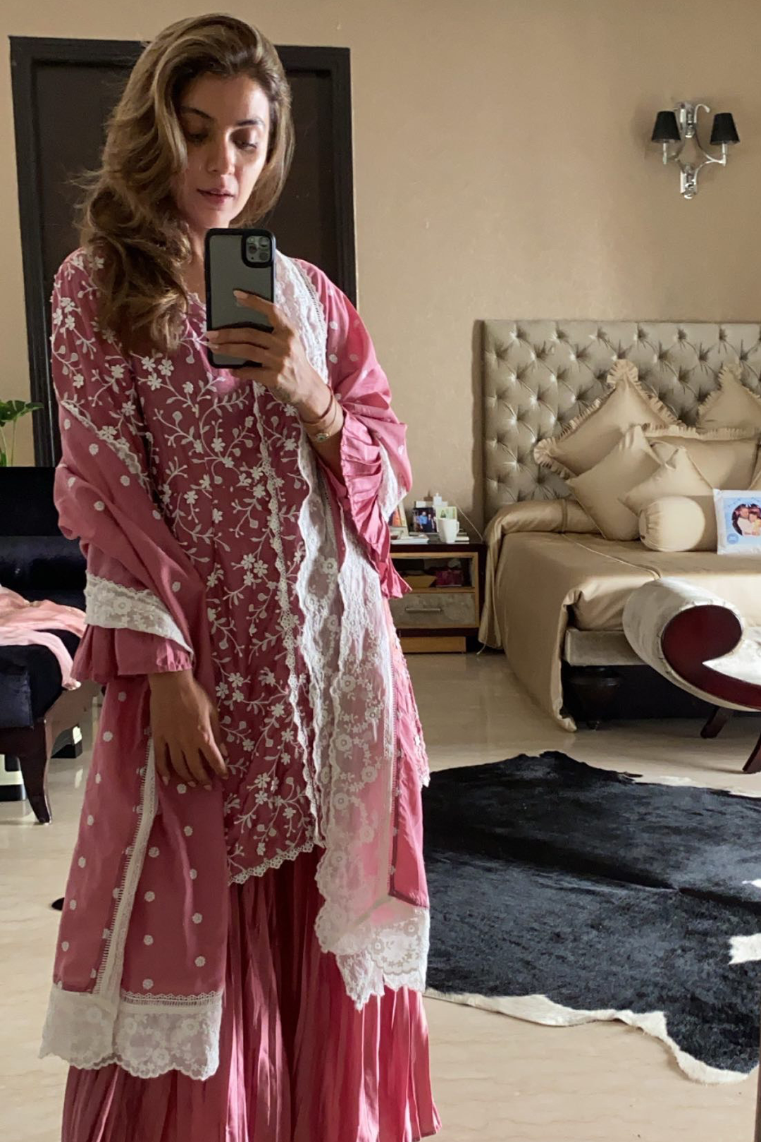 Mulmul Cupro Silk Cairo Mauve Kurta With Cairo Mauve Garara