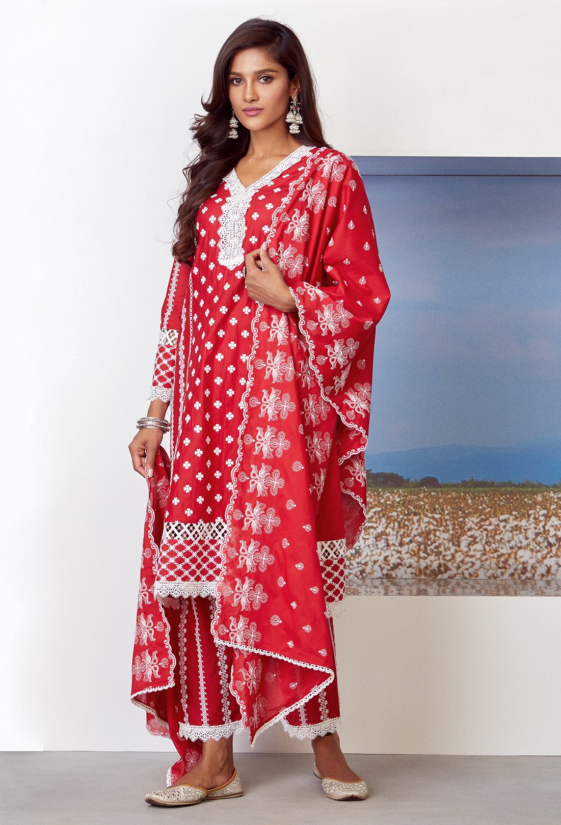 Mulmul Cotton Daydream Kurta With Daydream pyajama