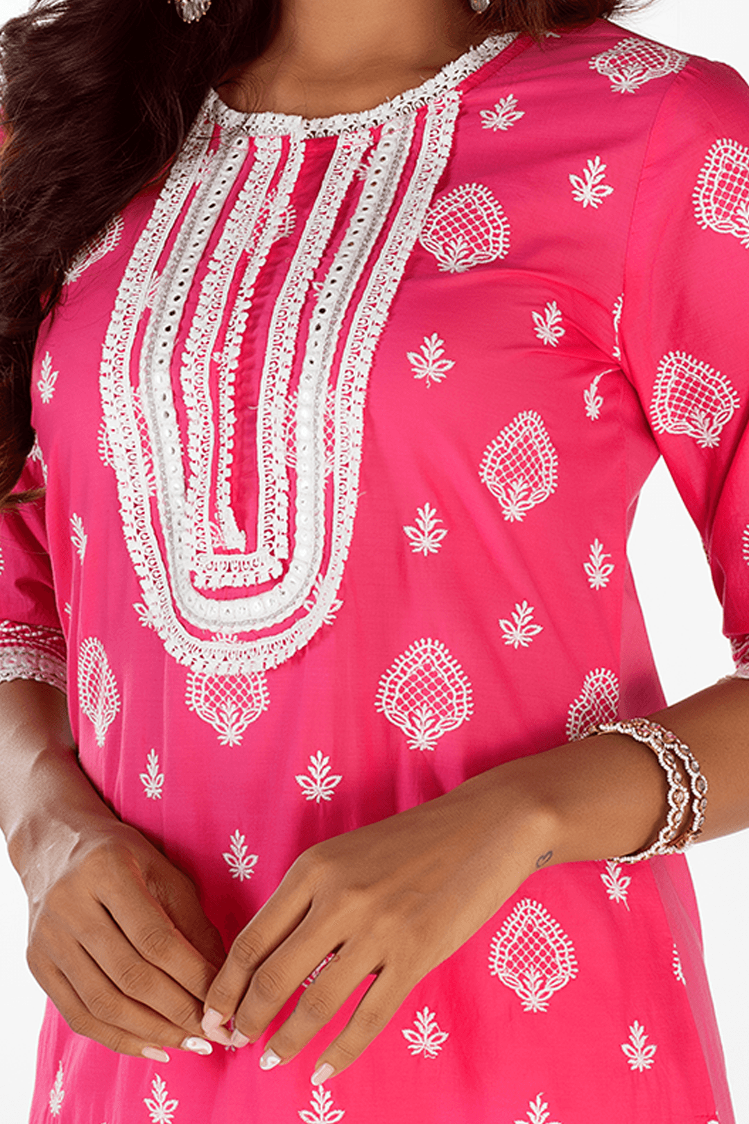 Mulmul Cotton Gene Fuchsia Kurta With Fern Pant White