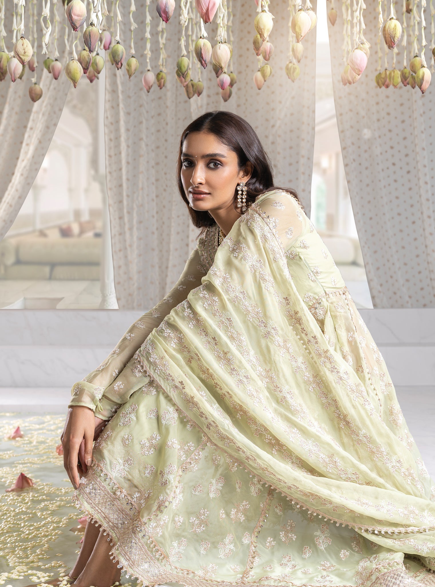 Mulmul Organza Iktara Anarkali Green Kurta With Mulmul Pima Iktara Green Pant