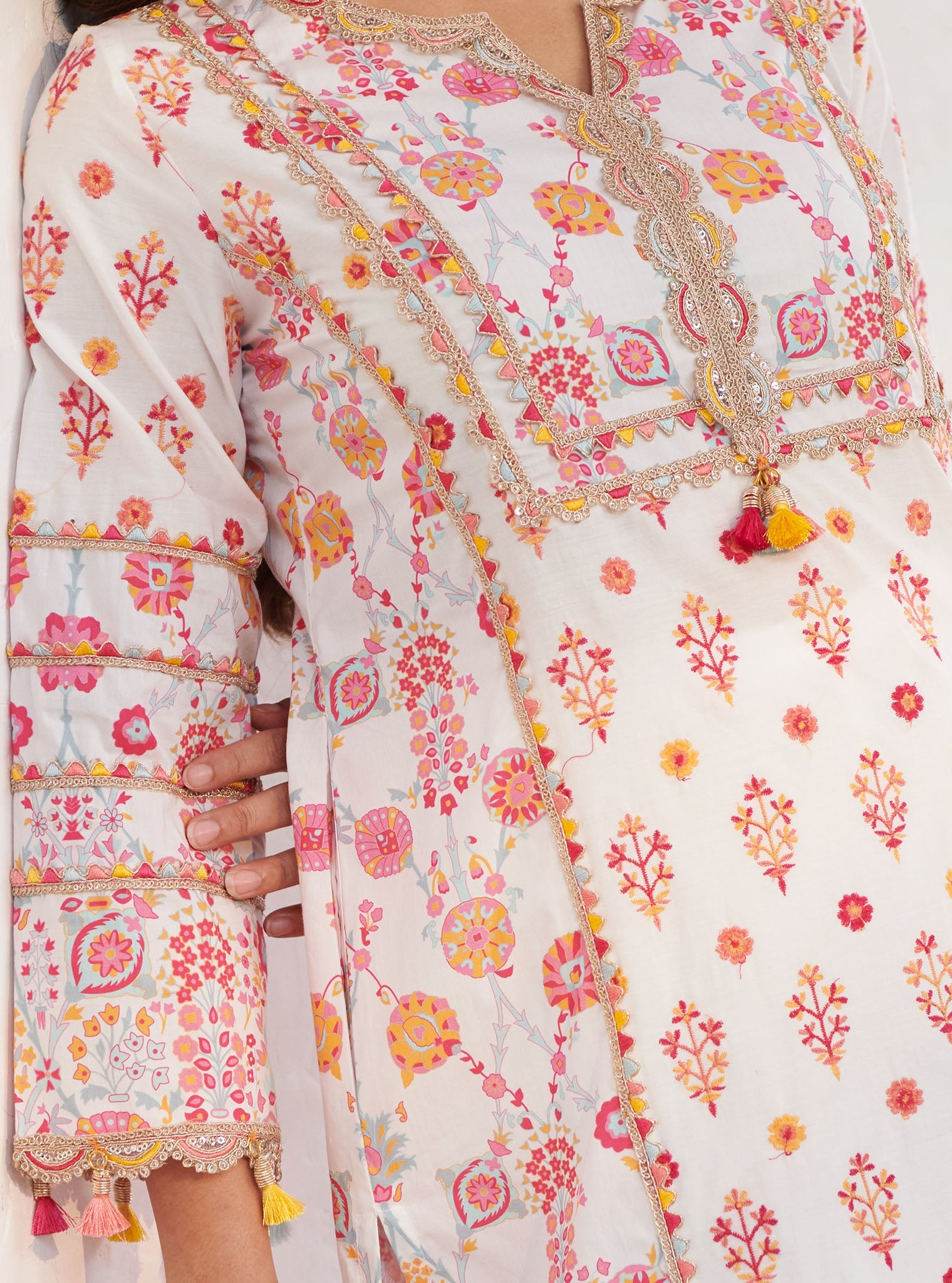 Mulmul Cotton Lexi White Kurta With Lexi White Pant