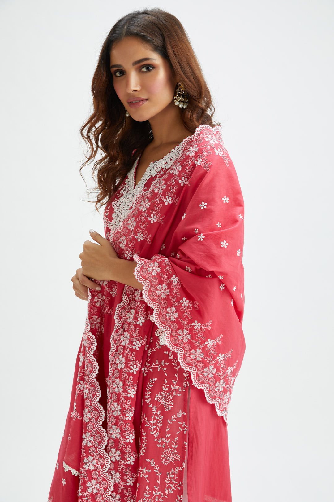 Mulmul Cotton Merlin Red Kurta With Emb Bellbottom White Pyajama