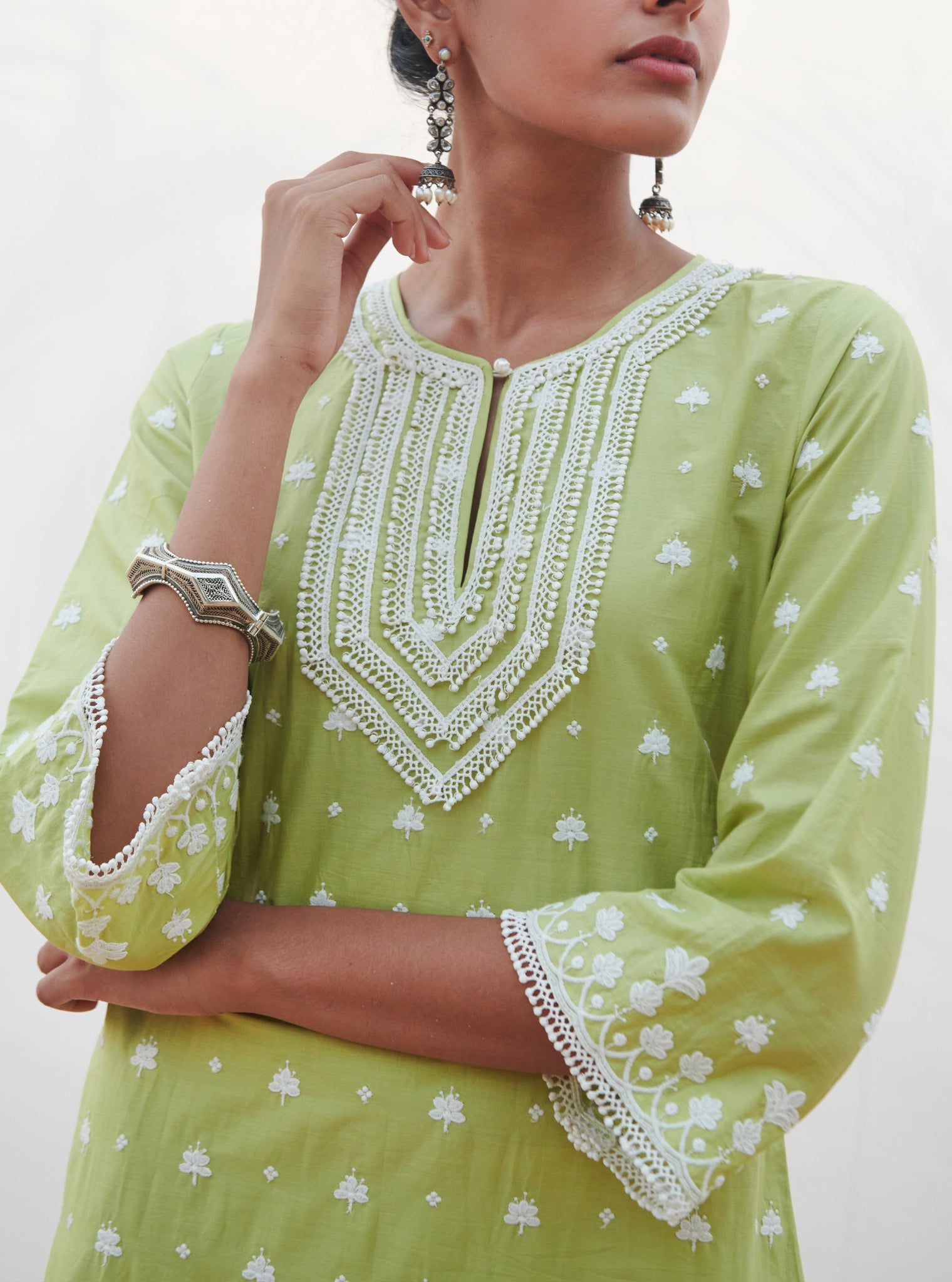 Mulmul Cotton Miramar Lime Kurta With Mulmul Cotton Miramar Lime Pant