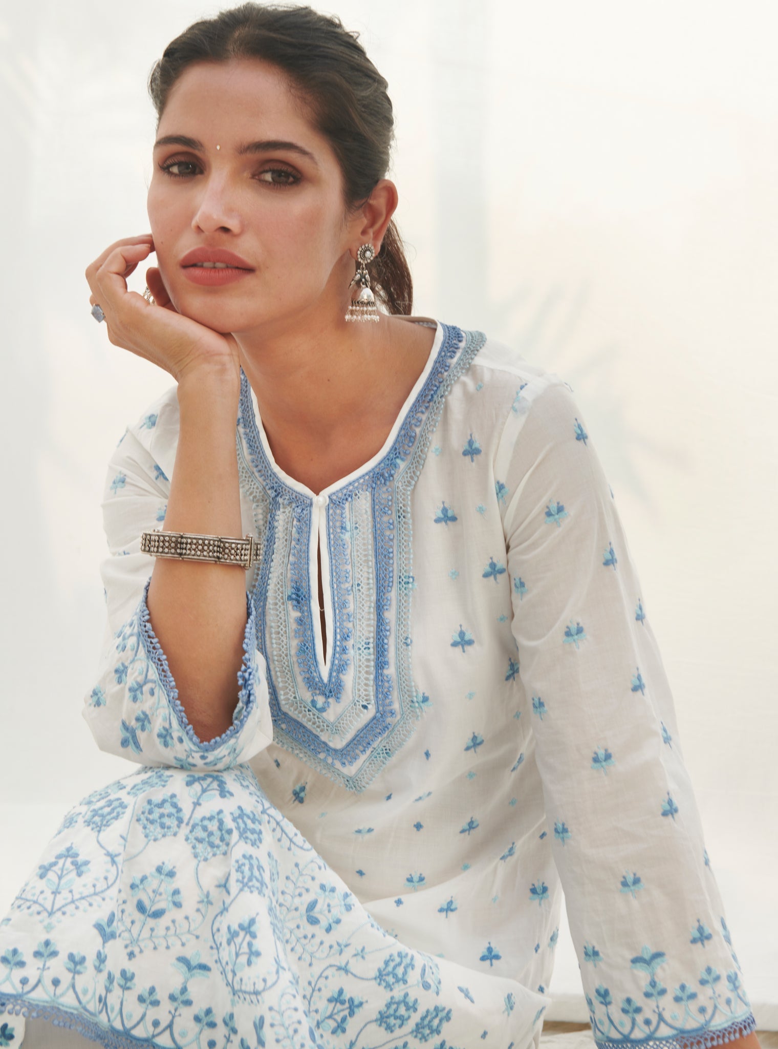 Mulmul Cotton Miramar White Kurta With Mulmul Cotton Miramar White Pant