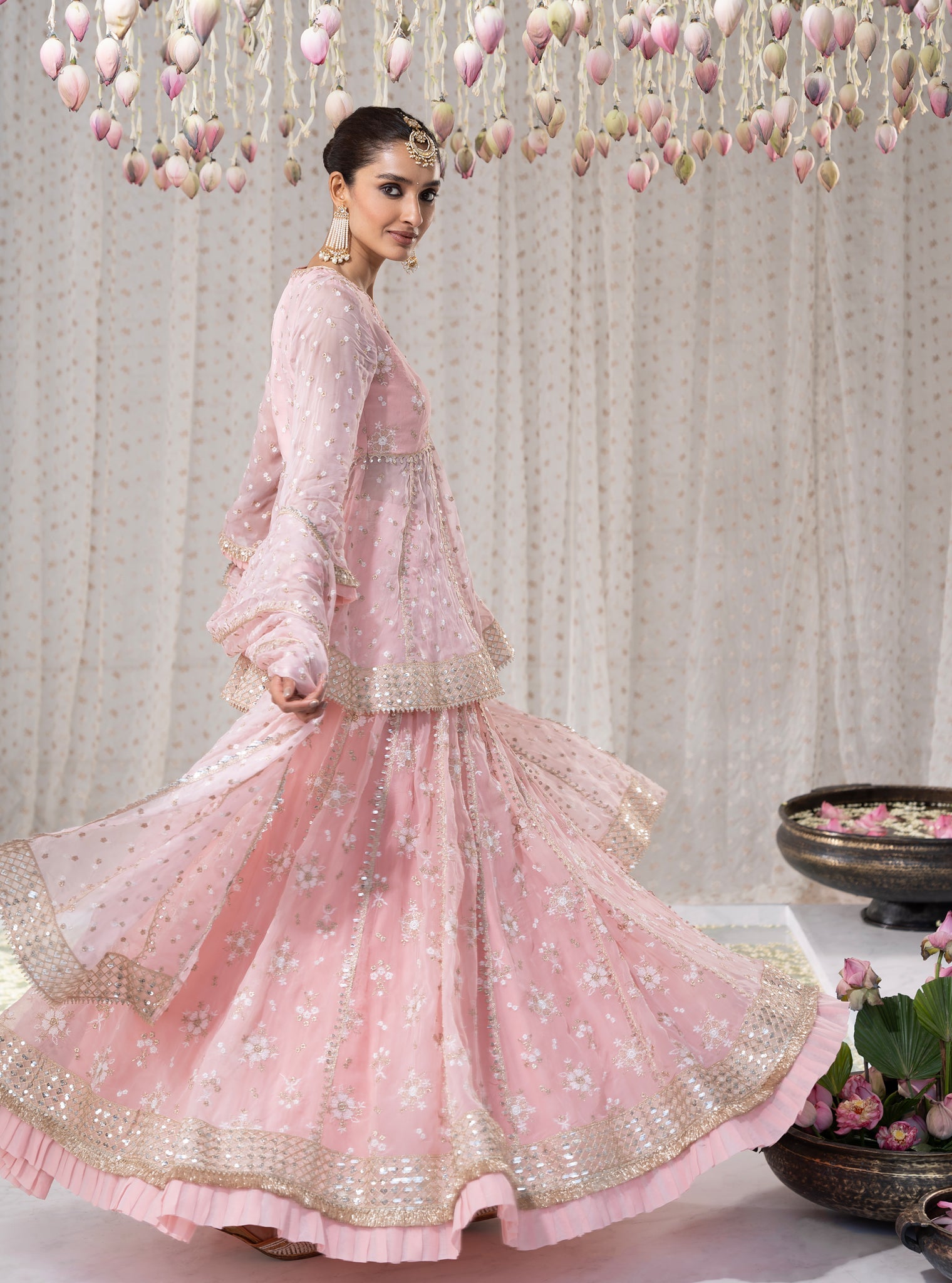 Mulmul Organza Rajnigandha Short Anarkali Pink Kurta With Mulmul Organza Rajnigandha Pink Lehenga