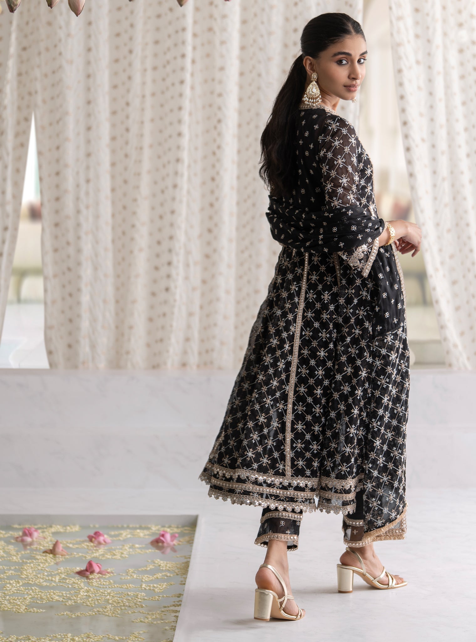 Mulmul Organza Rasiya Anarkali Black Kurta With Mulmul Cupro Rasiya Black Pant