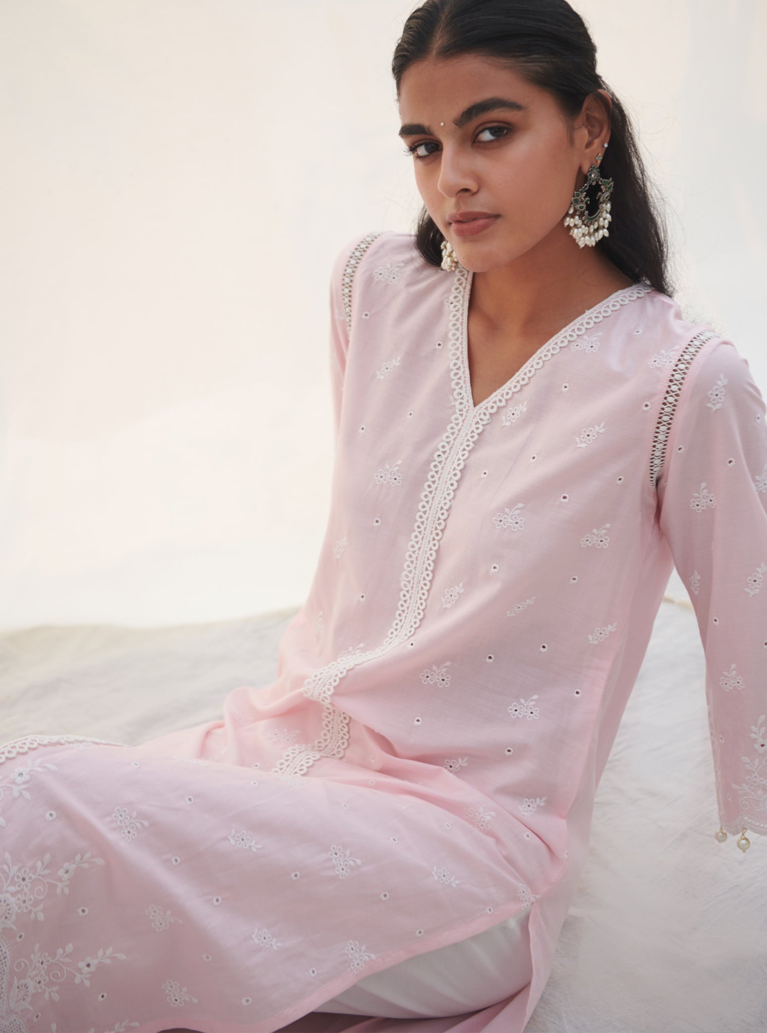 Mulmul Cotton Revora Pink Kurta With Mulmul Cotton Revora White Pant