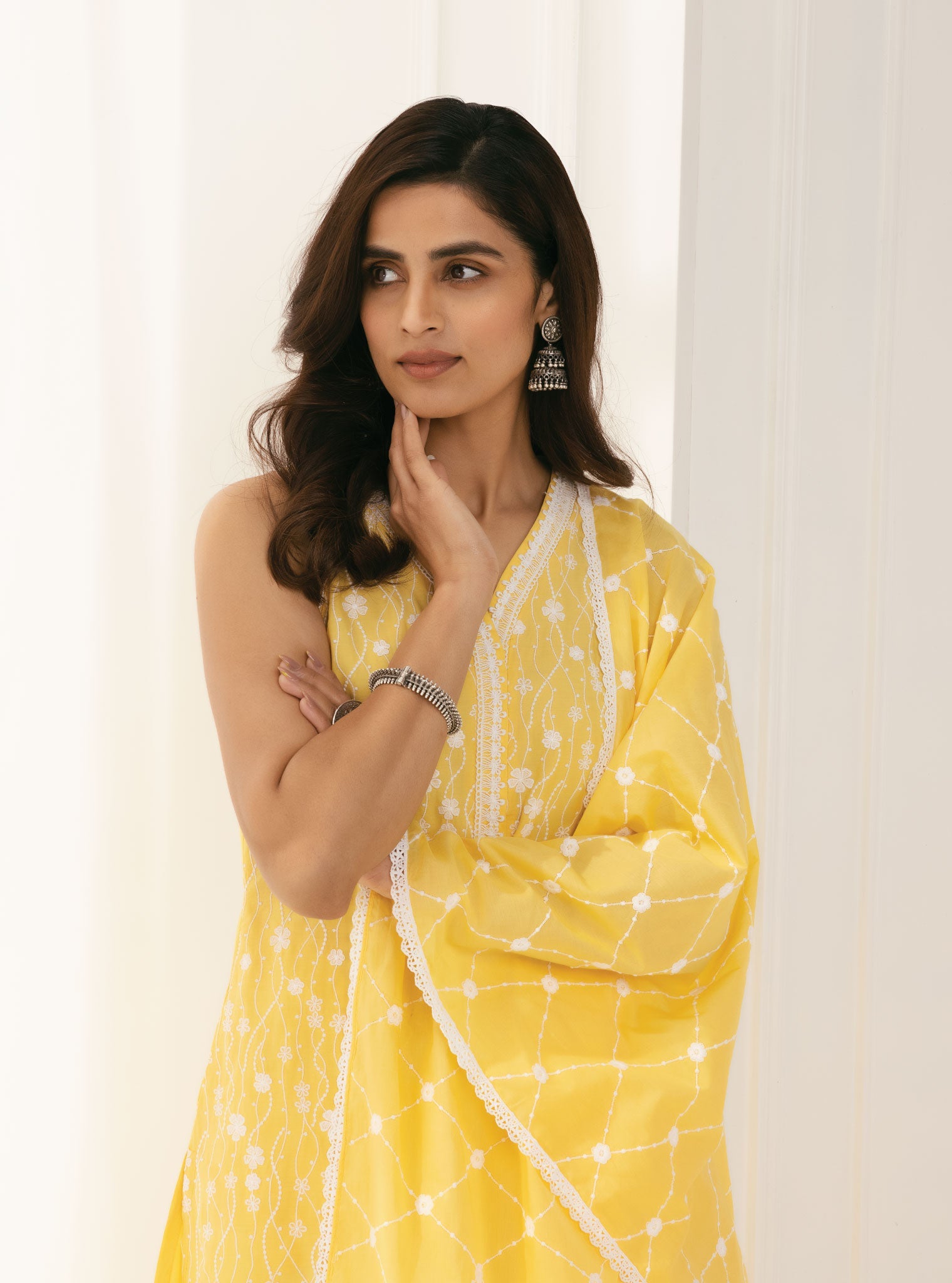 Mulmul Cotton Seoni Yellow Kurta With Rylee White Palazzo