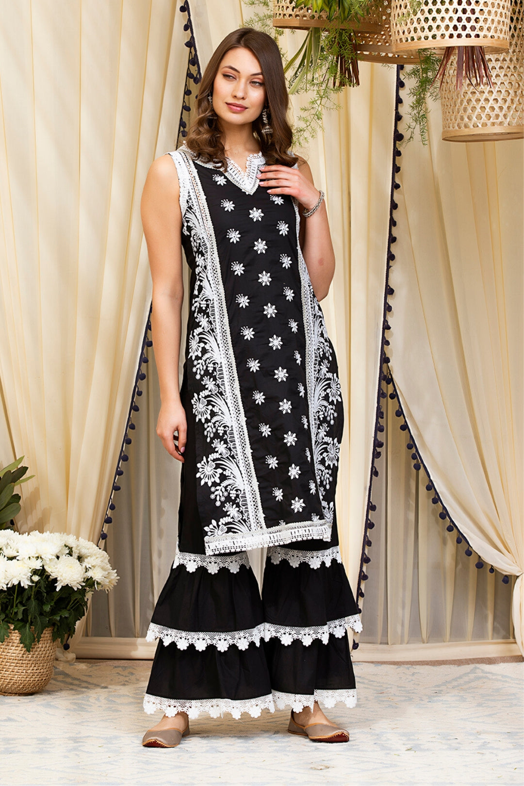 Mulmul Cotton Sofia Kurta With Lace Garara