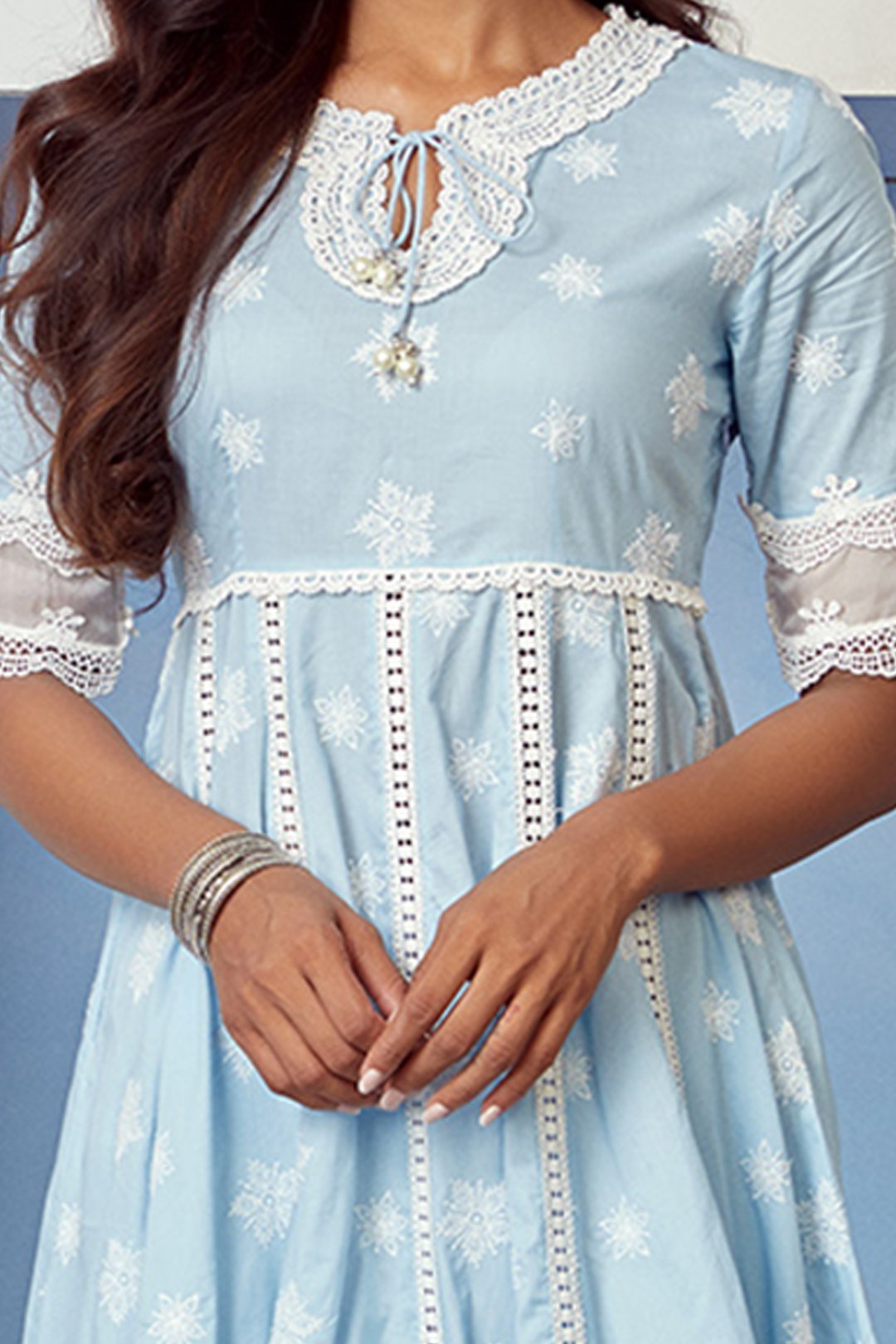 Mulmul Cotton Star Gaze Light Blue Kurta With Floral Organza Pant