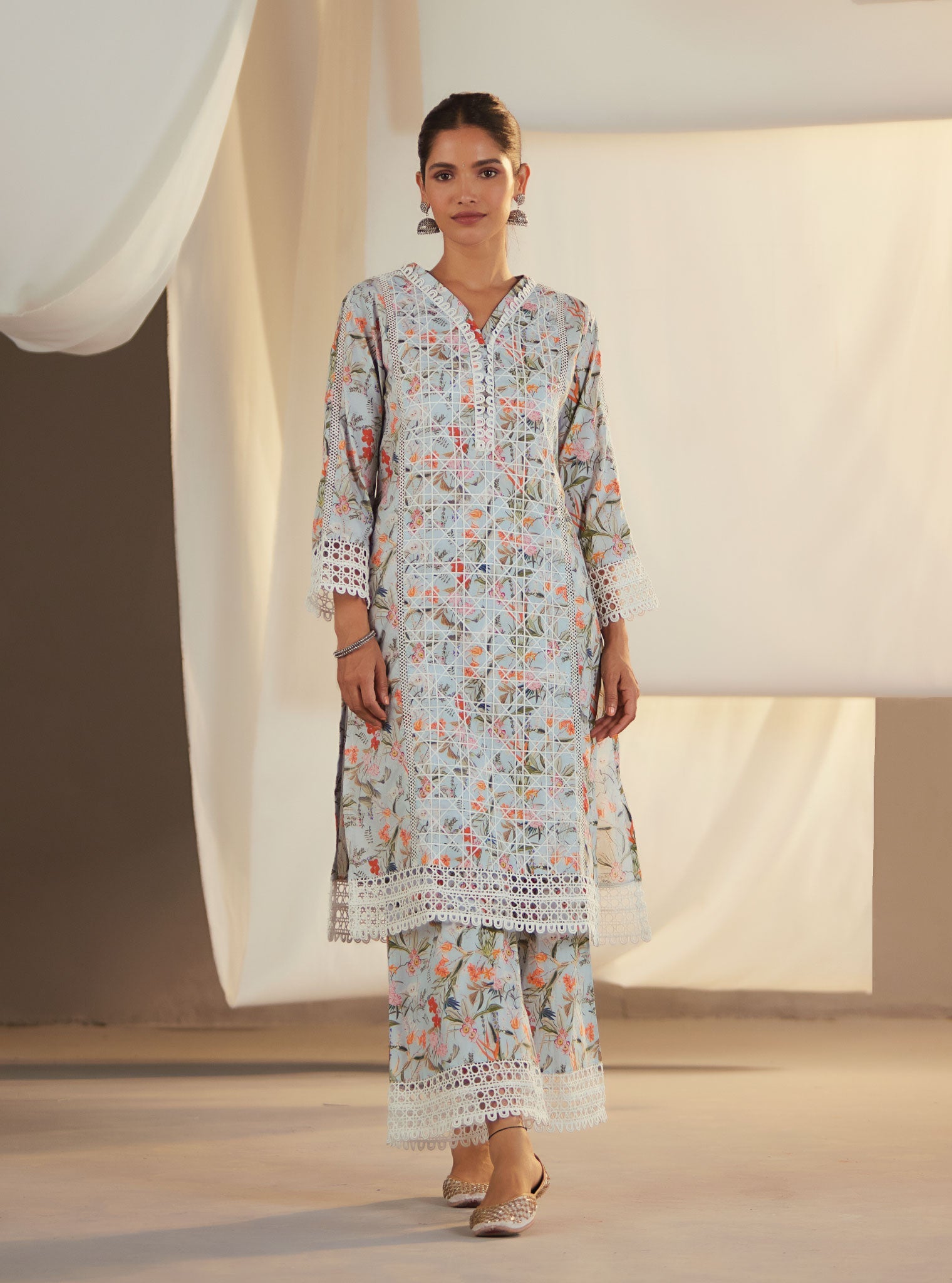 Mulmul Cotton Stassie Blue Kurta With Stassie Blue Pant