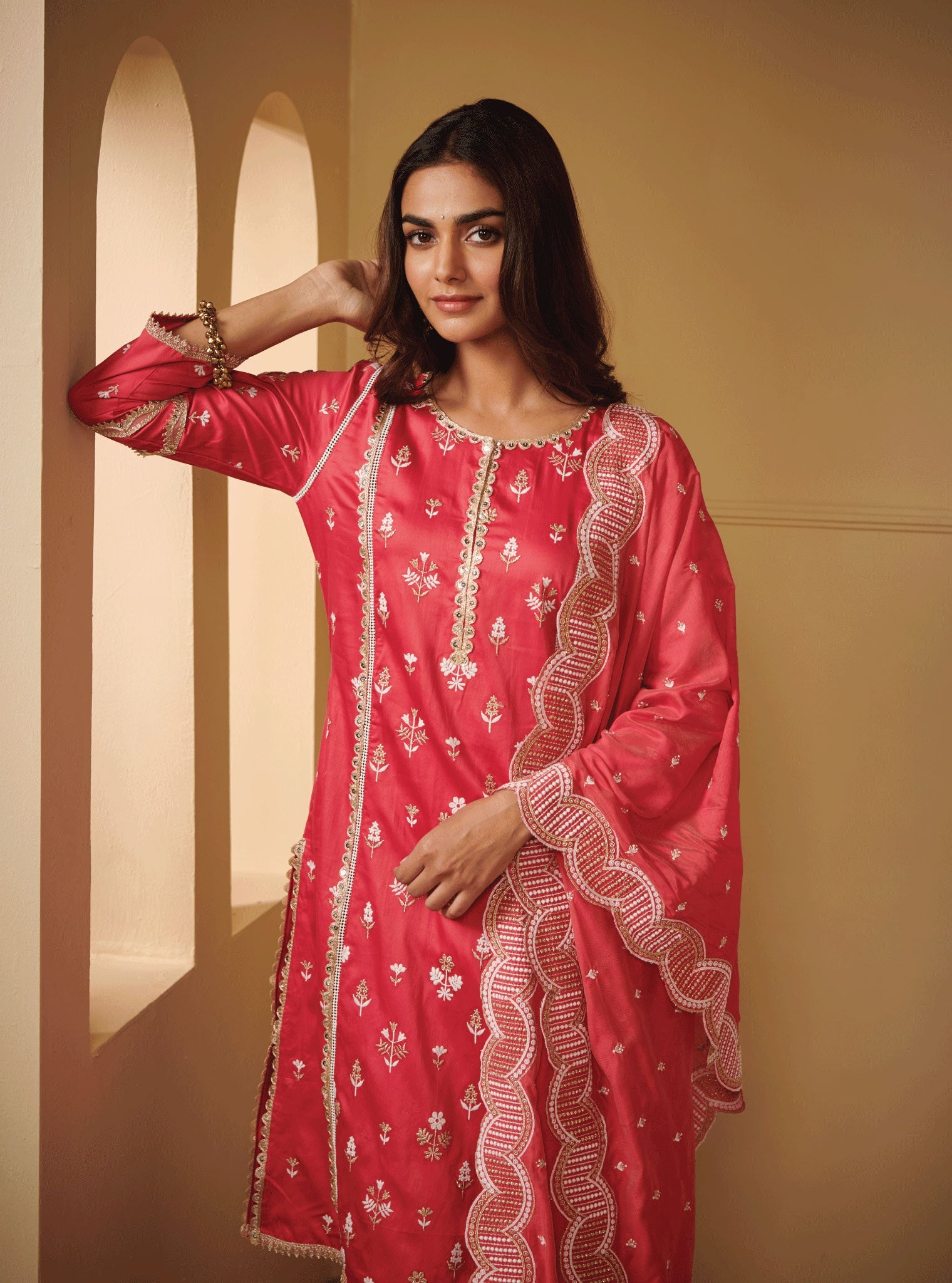 Mulmul Pima Satin Kaveri Fuchsia Kurta With Kaveri Fuchsia Pant