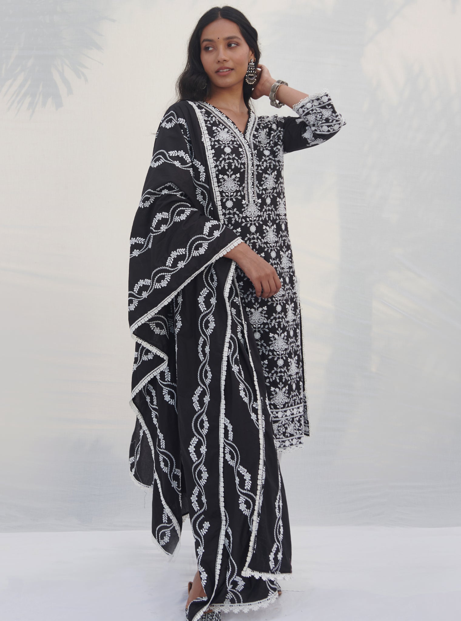 Mulmul Cotton Verla Black Kurta With Mulmul Cotton Verla White Pant