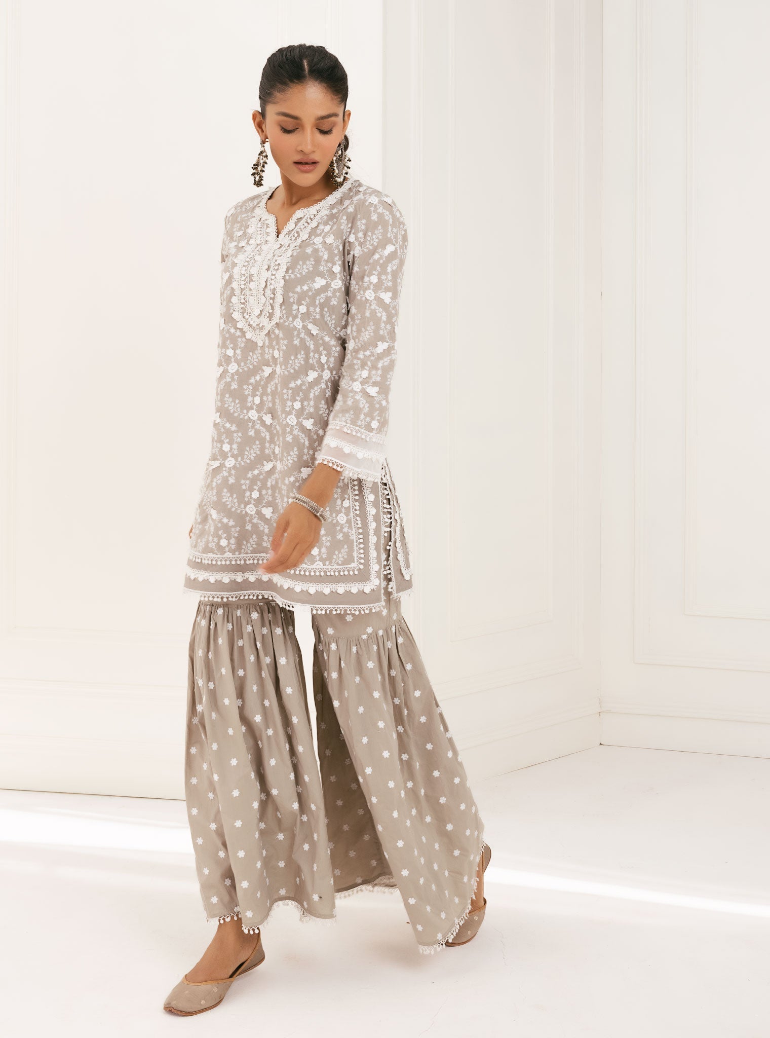 Mulmul Cotton Kanji Grey Kurta With Kanji Grey Garara