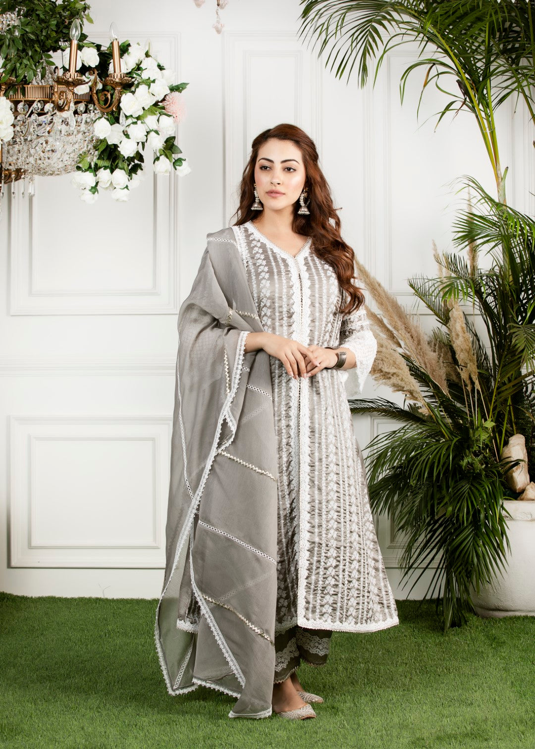 Mulmul Mayflower Kurta With Mayflower Pyjamas