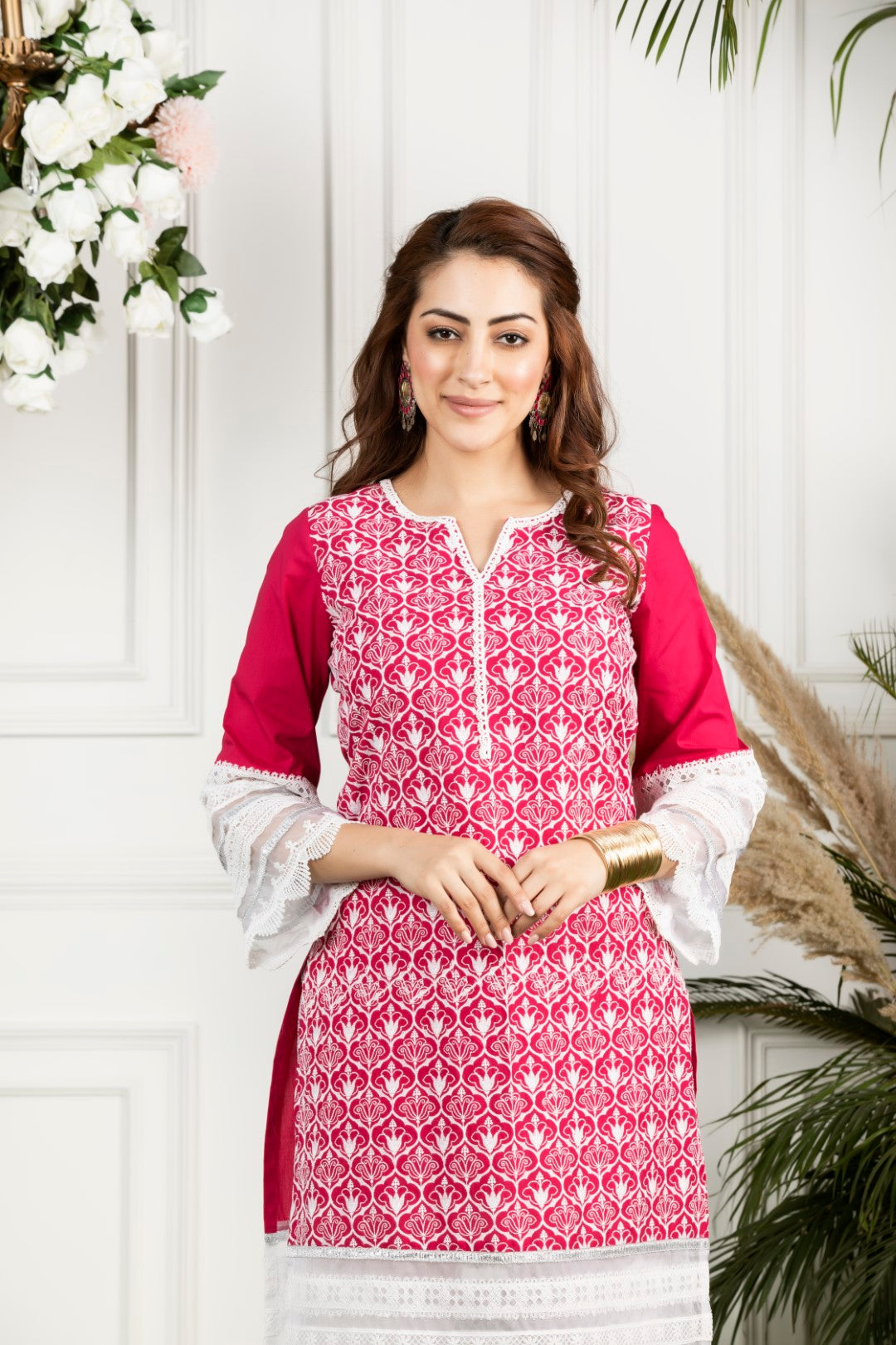 https://cdn.shopify.com/s/files/1/0088/4031/4931/files/Veronica_Kurta-_Fuchsia.mov?2840