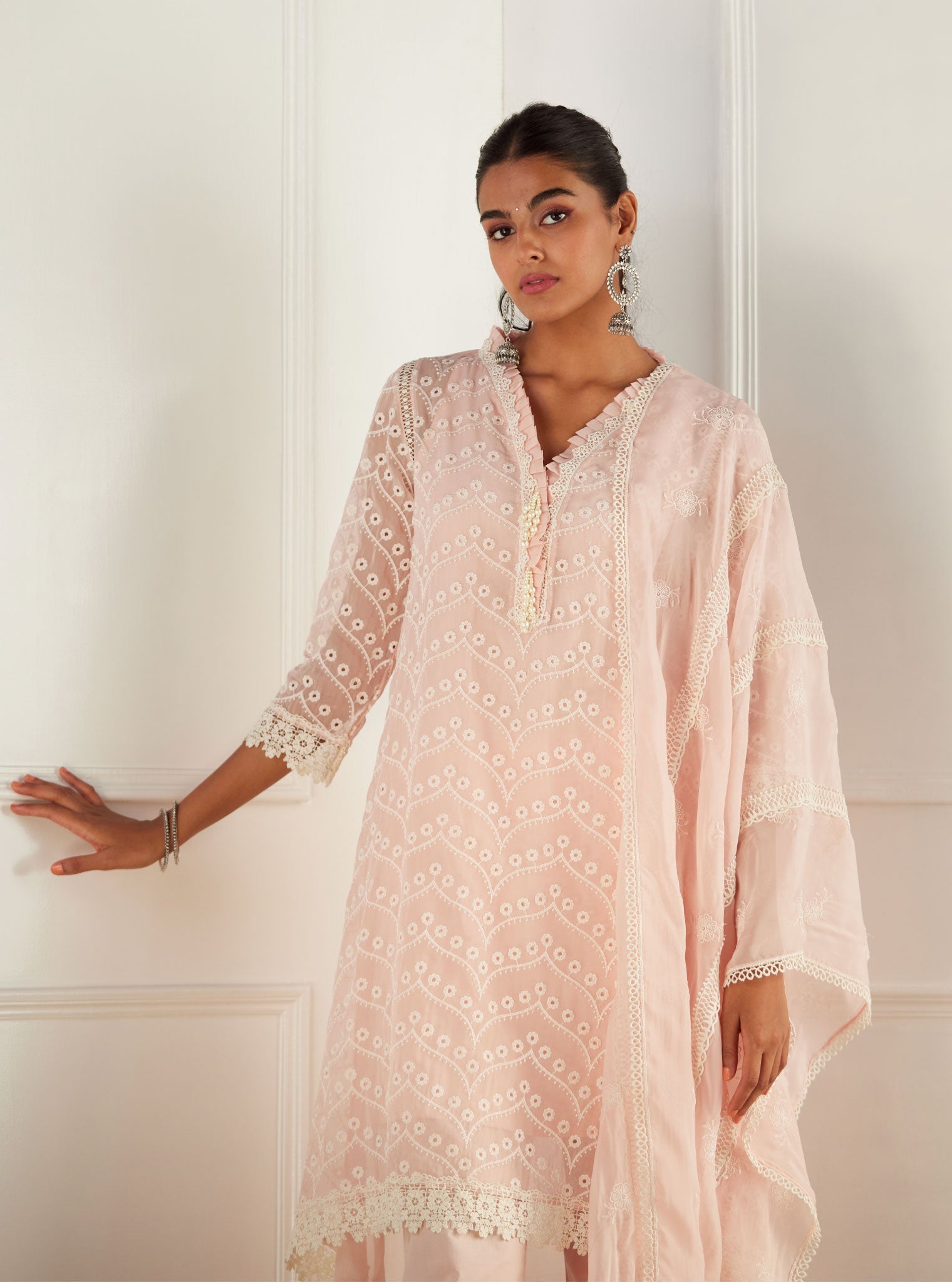 Mulmul Organza Pharis Pink Kurta With Cotton Pharis Pink Pant