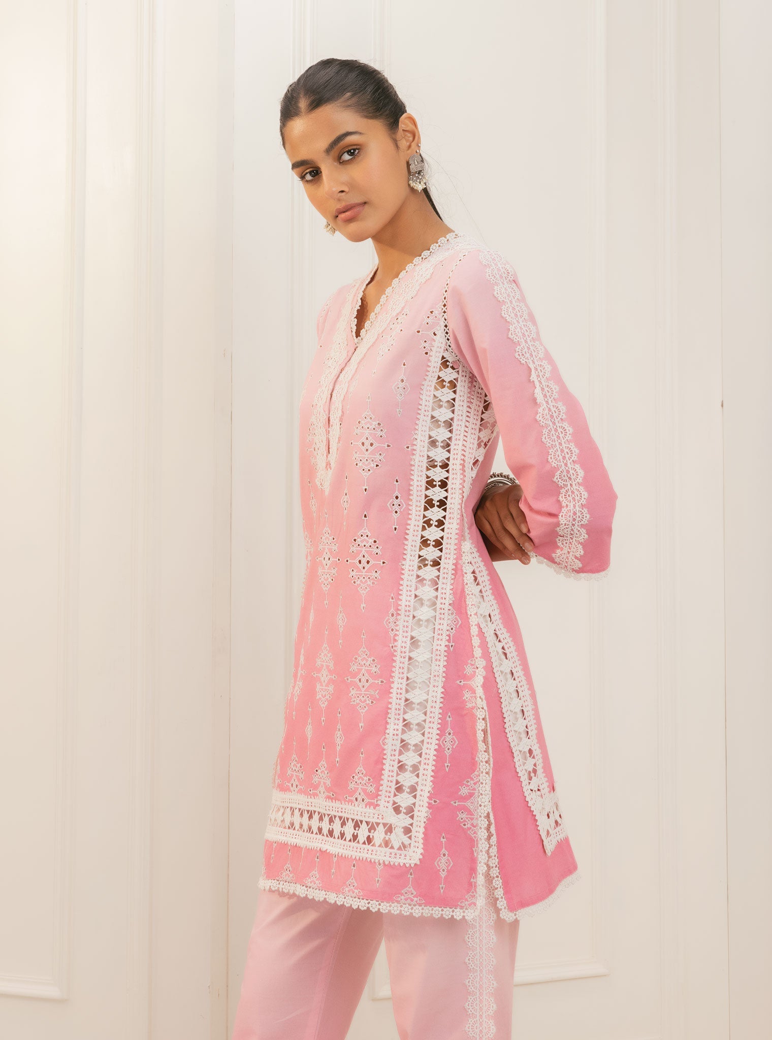 Mulmul Cotton Suria Pink Kurta With Suria Pink Pant